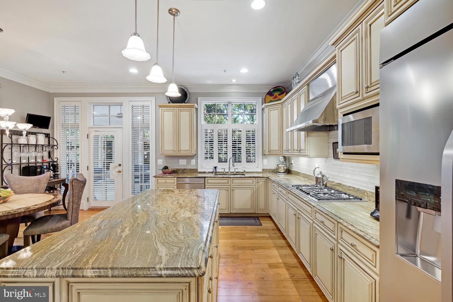 OAKS AT NORTH BETHESDA - Residential