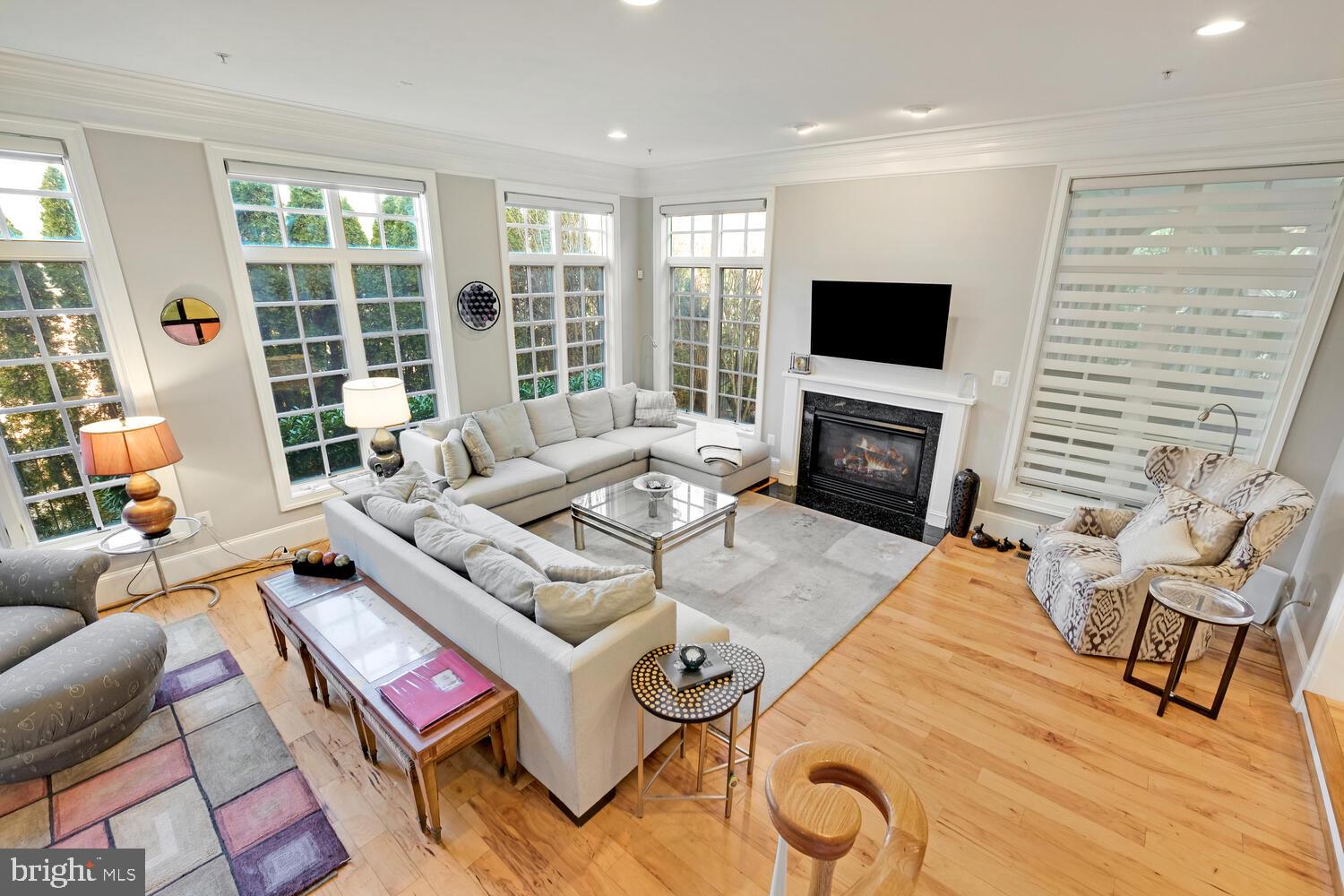 OAKS AT NORTH BETHESDA - Residential