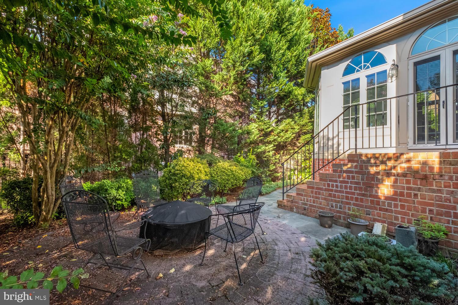 OAKS AT NORTH BETHESDA - Residential