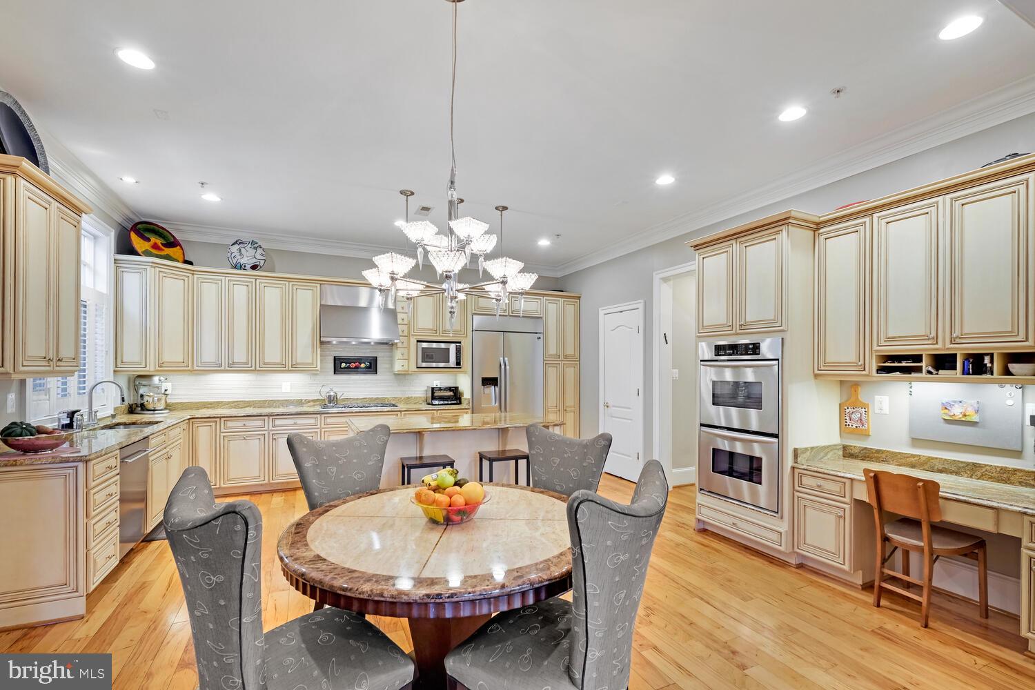 OAKS AT NORTH BETHESDA - Residential