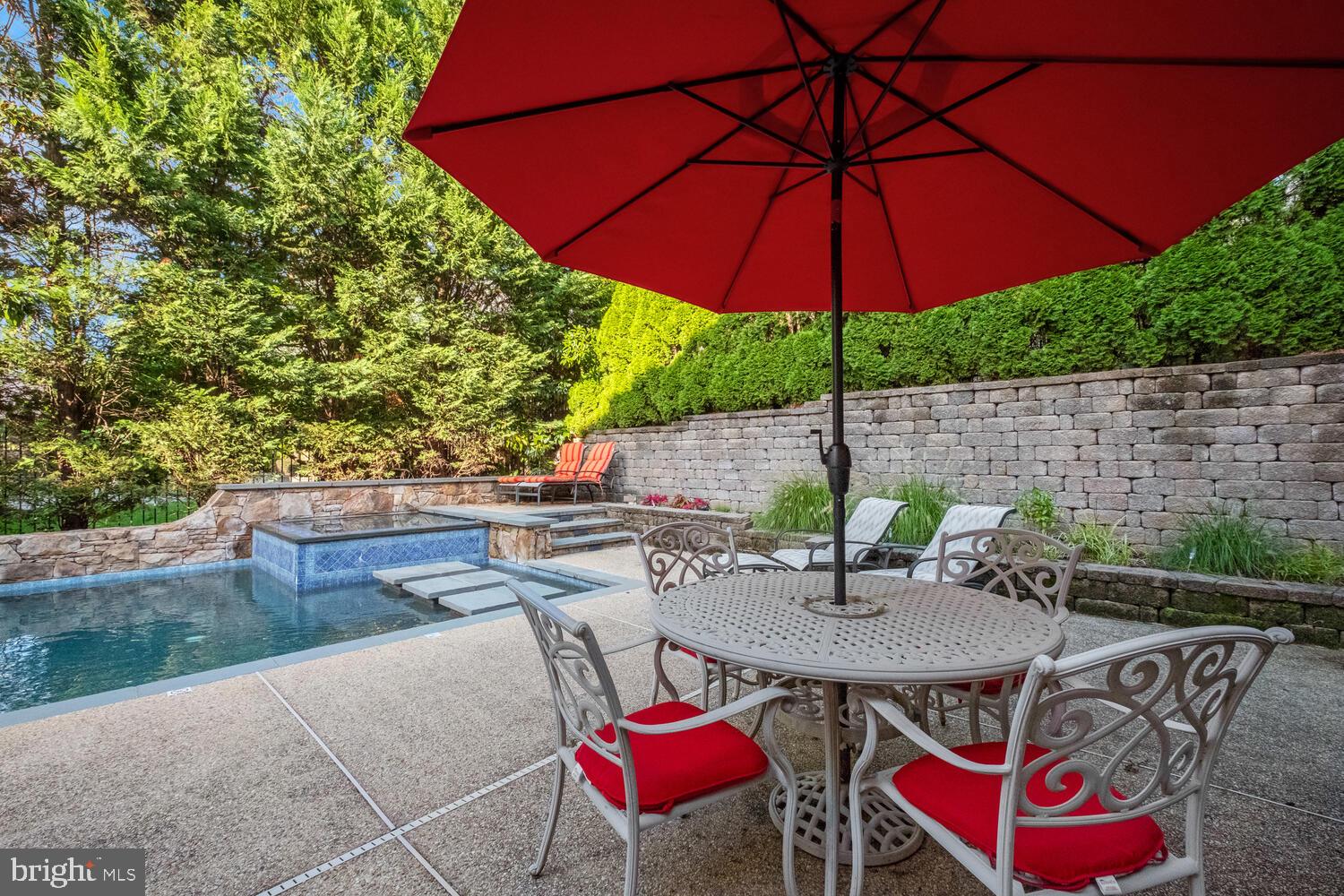 OAKS AT NORTH BETHESDA - Residential