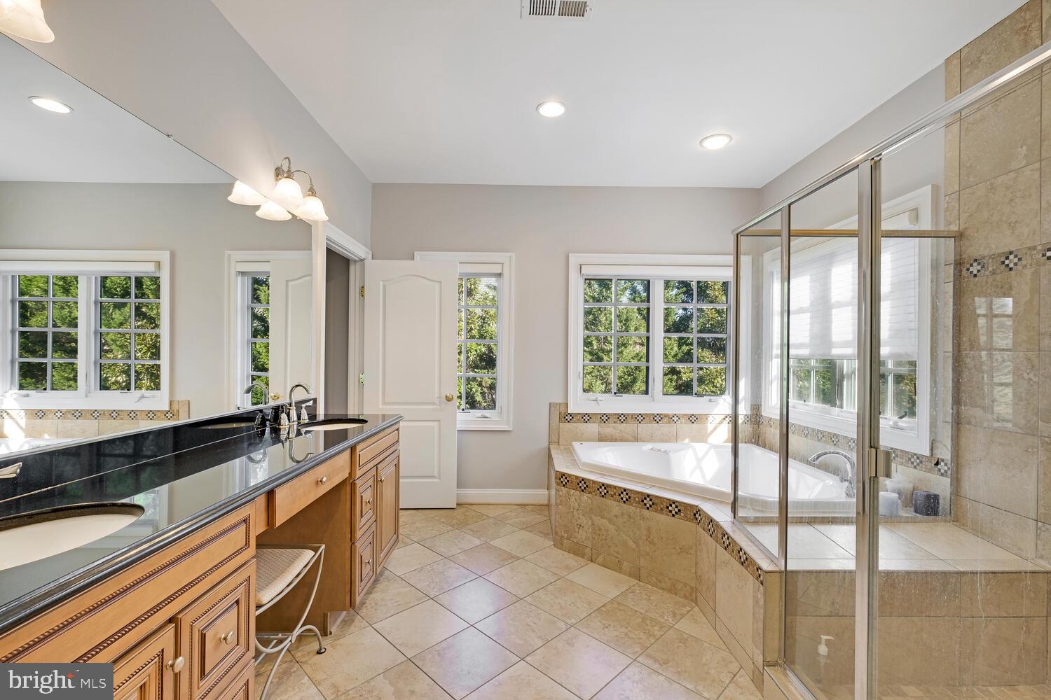 OAKS AT NORTH BETHESDA - Residential