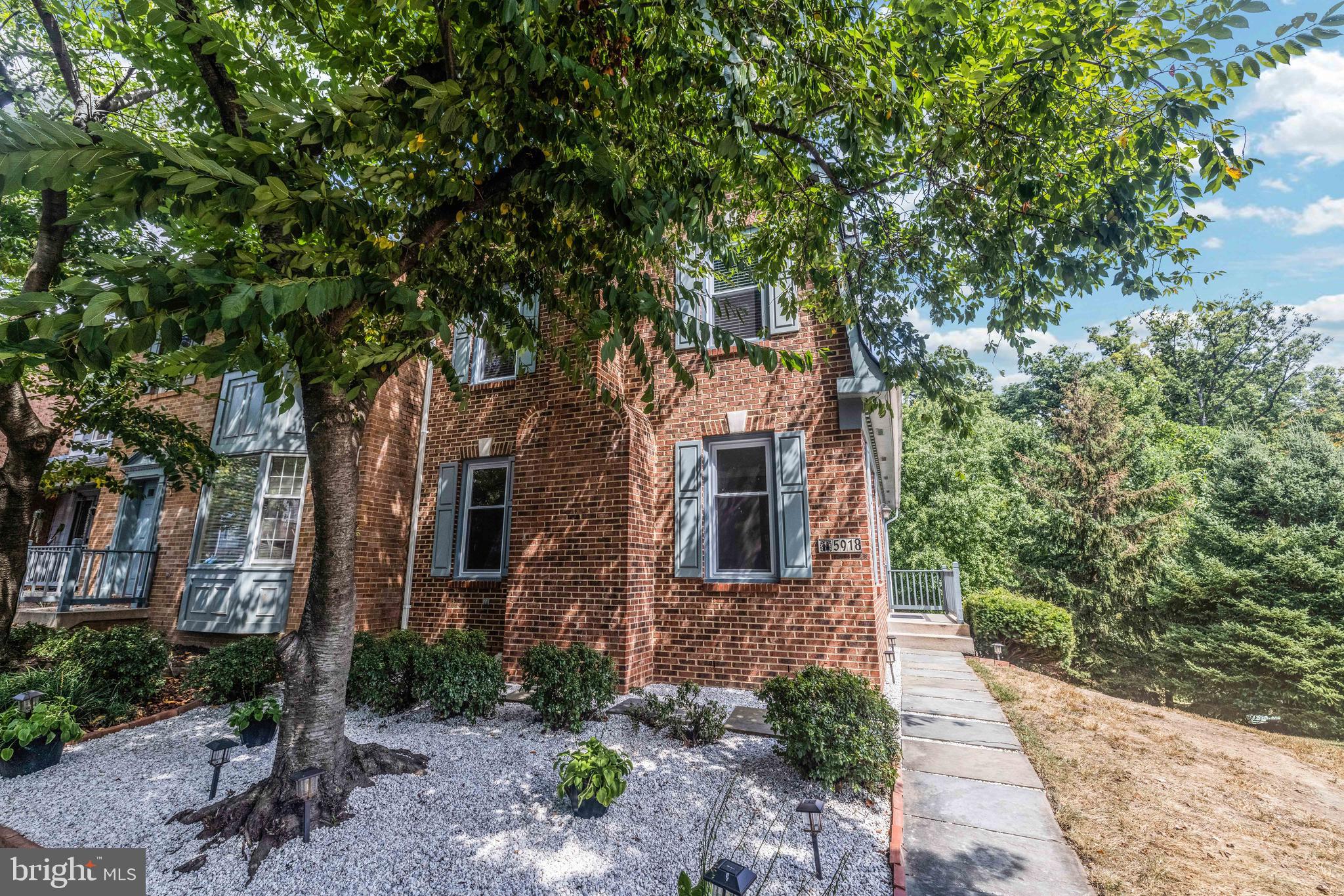 KINGSTOWNE - Residential