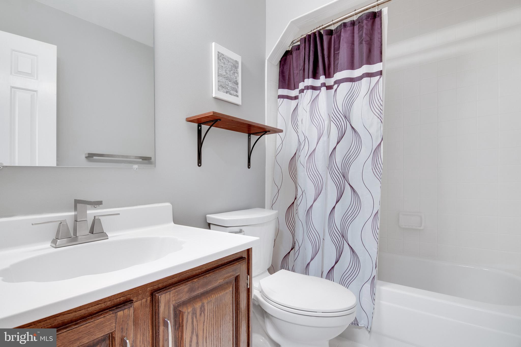 KINGSTOWNE - Residential