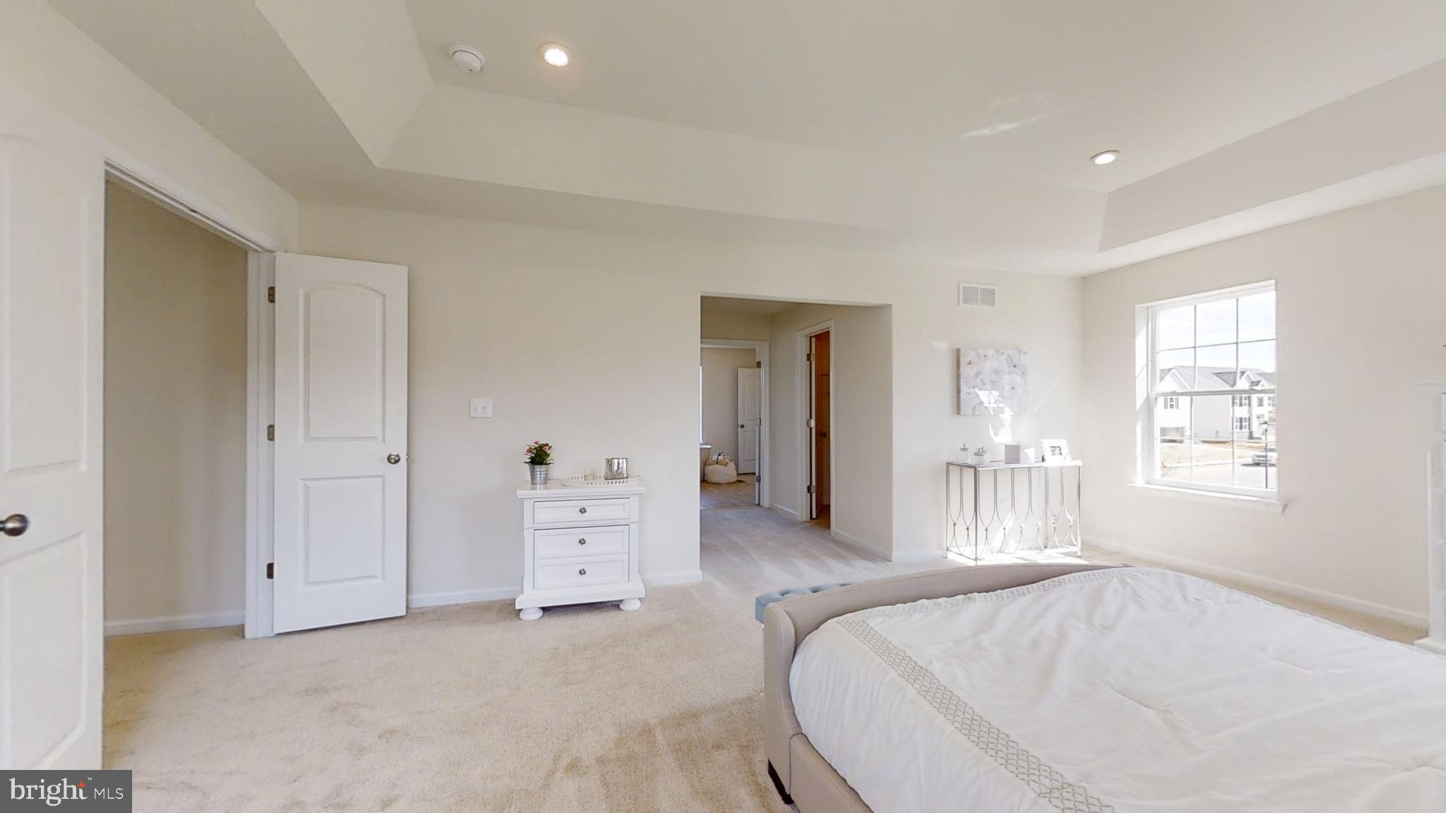 GARRISON LAKE GREE - Residential