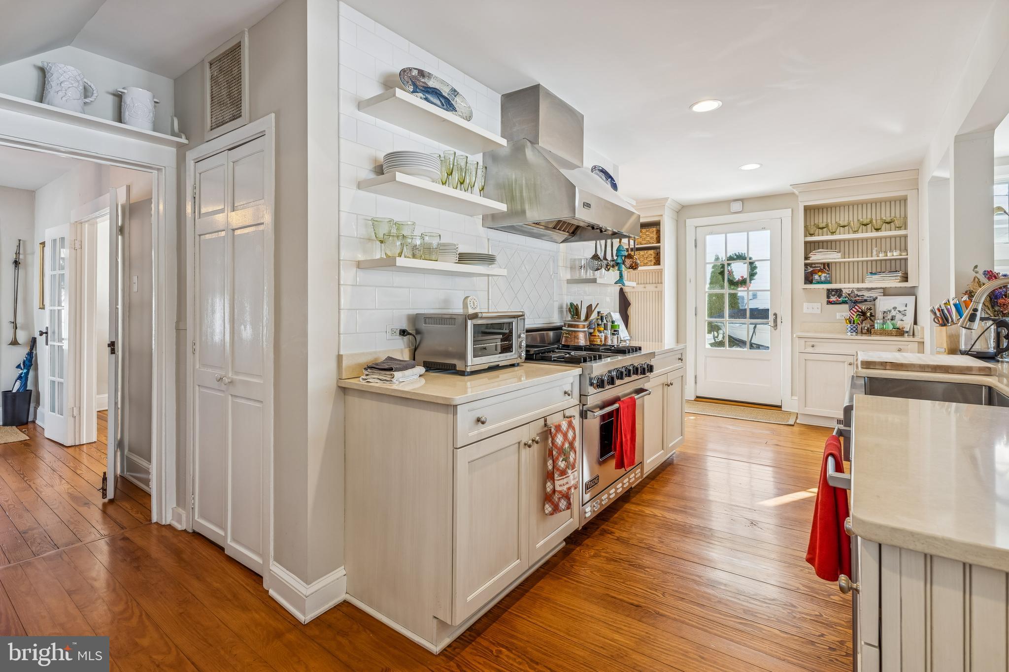 JACKS POINT - Residential