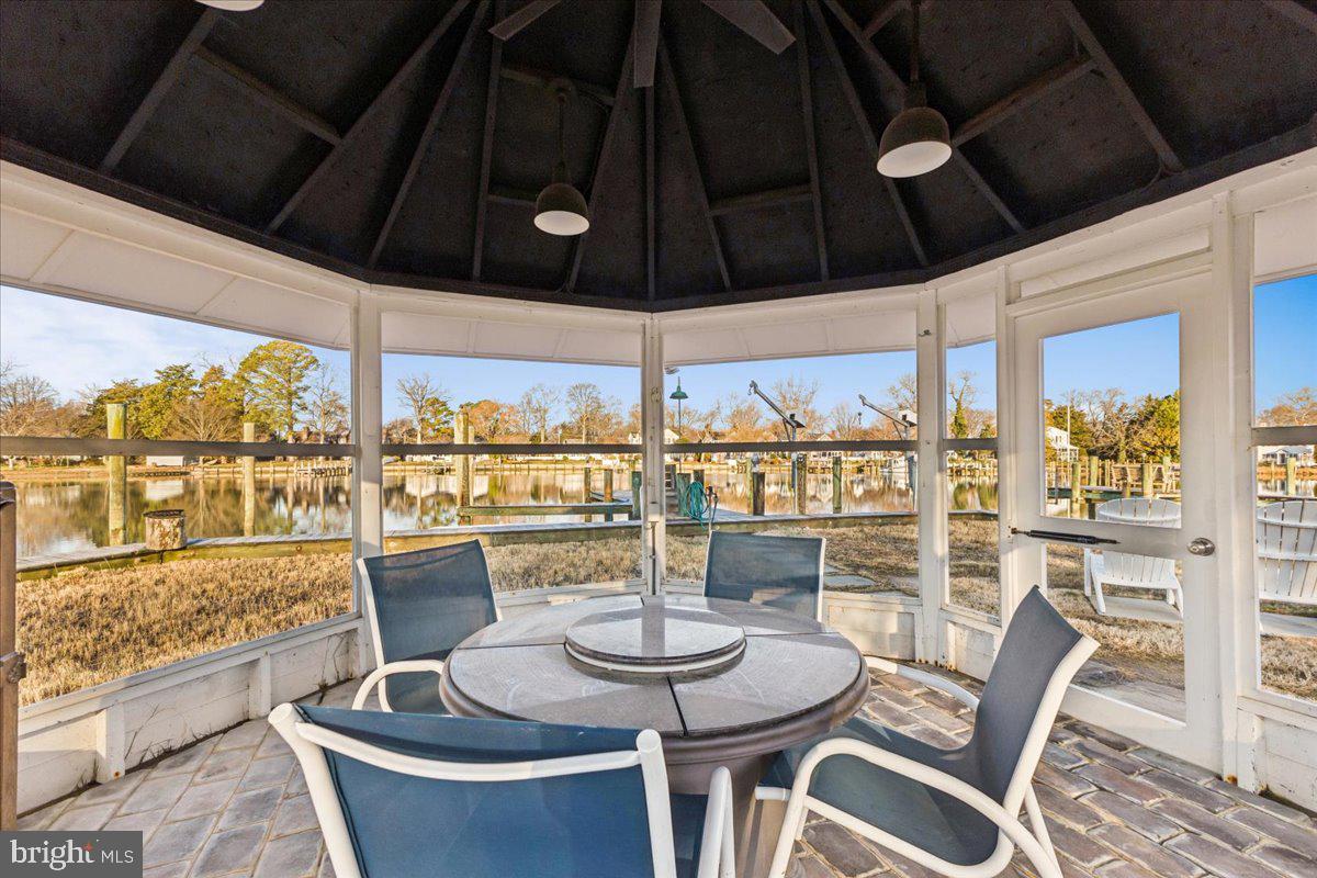 JACKS POINT - Residential