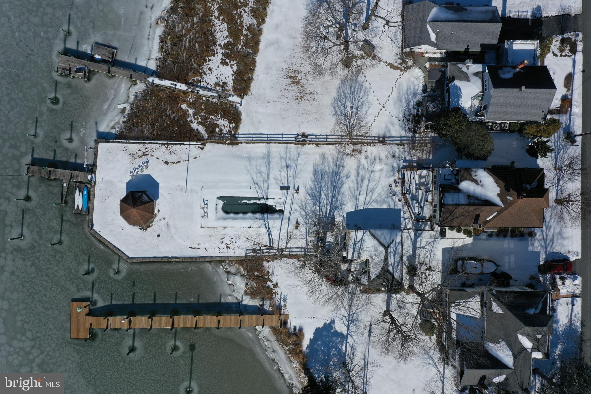 JACKS POINT - Residential