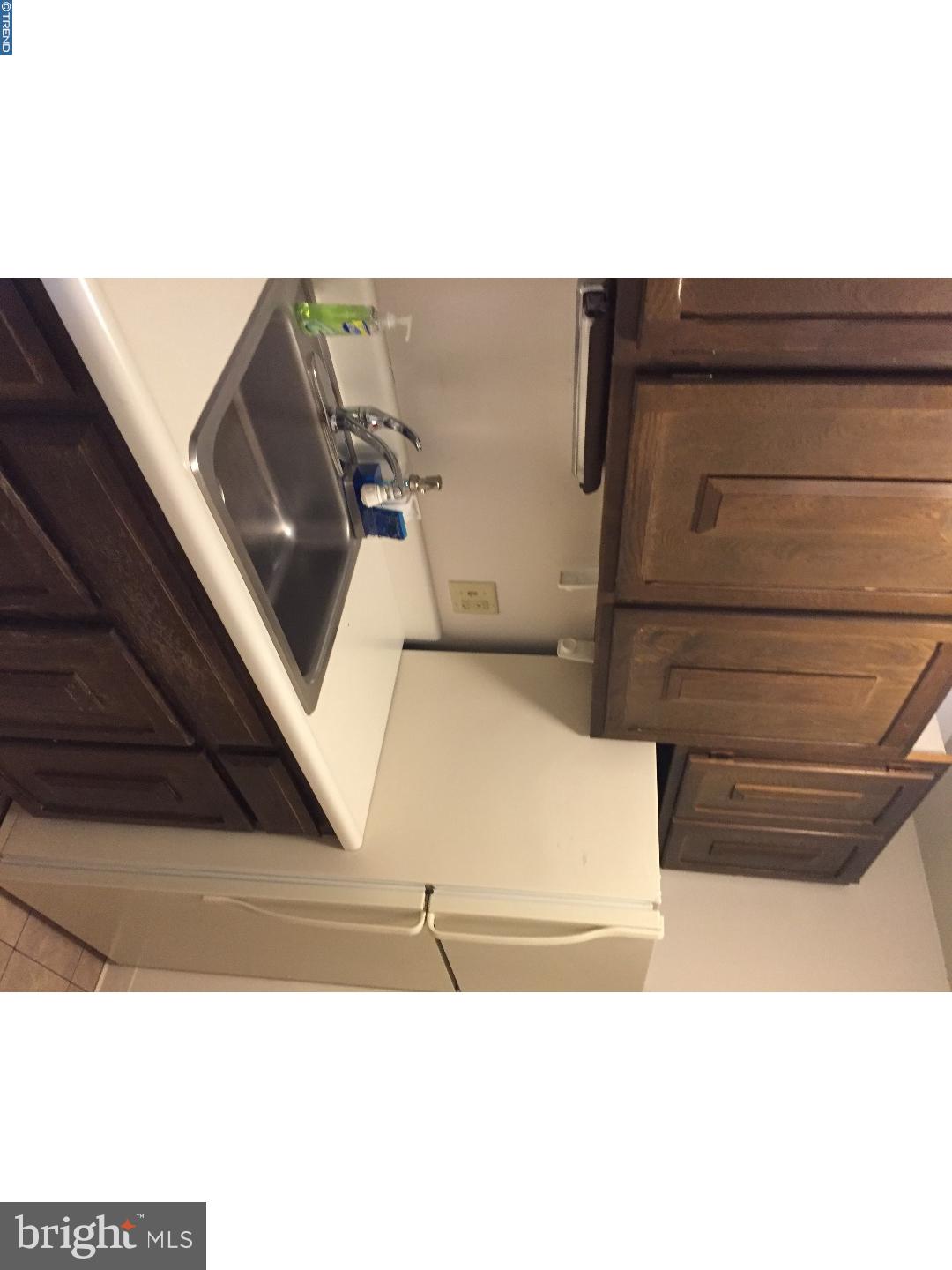 LOGAN SQUARE - Residential