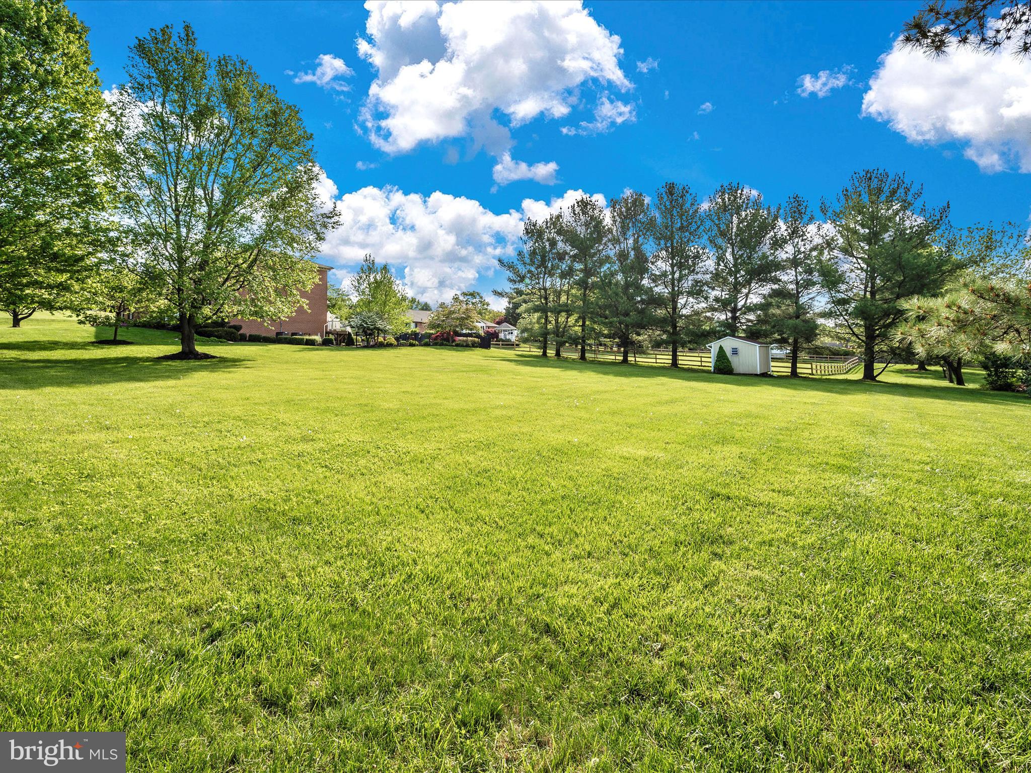 BROOKRIDGE NORTH - Residential