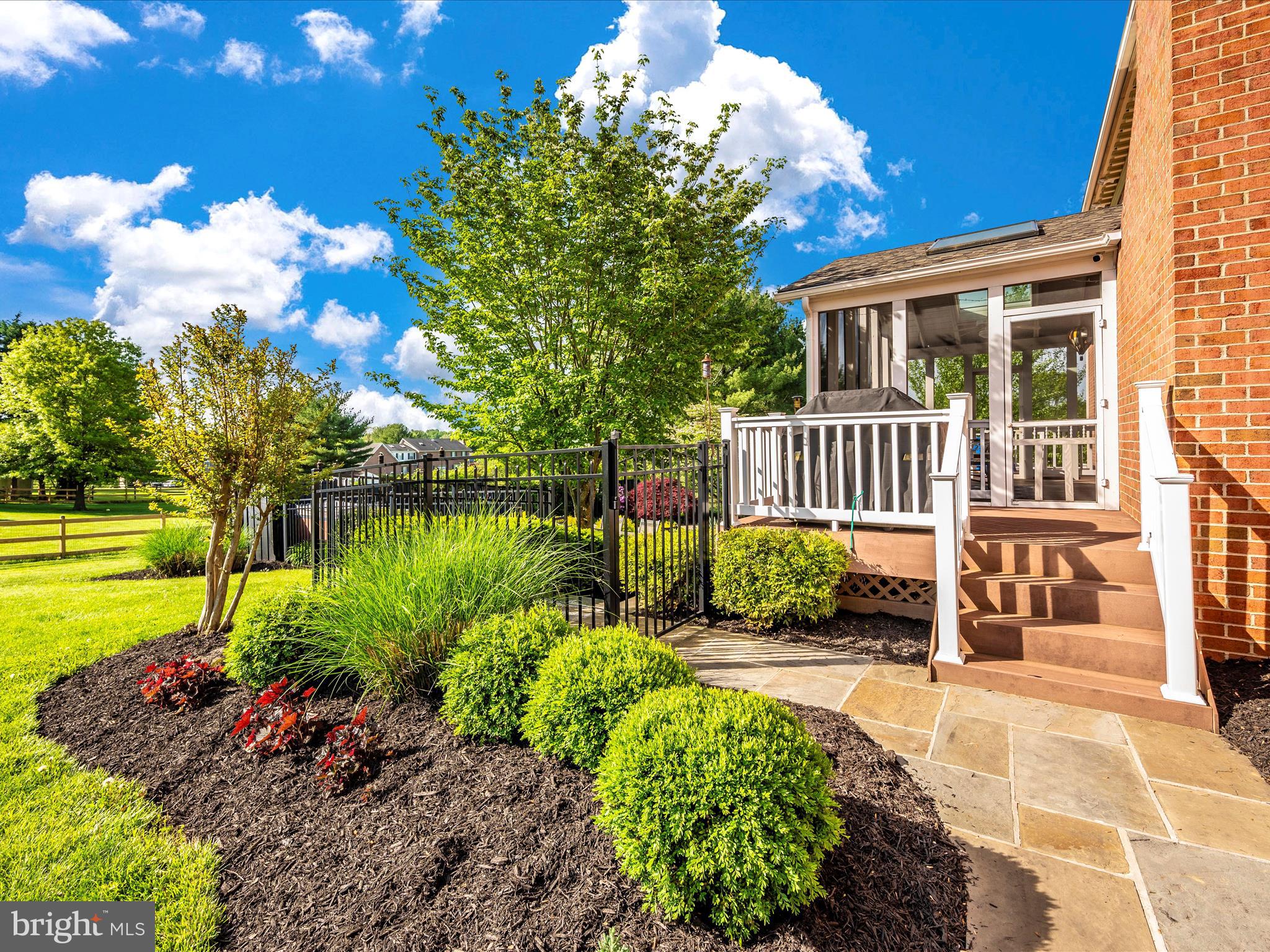 BROOKRIDGE NORTH - Residential