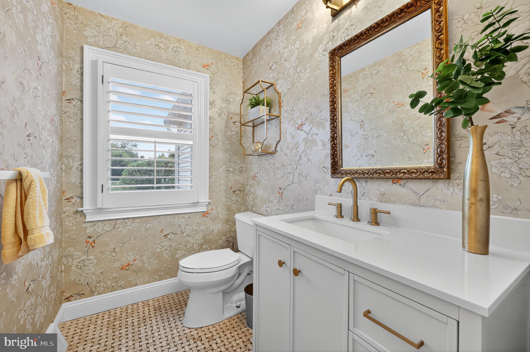 MOUNT EYRE MANOR - Residential