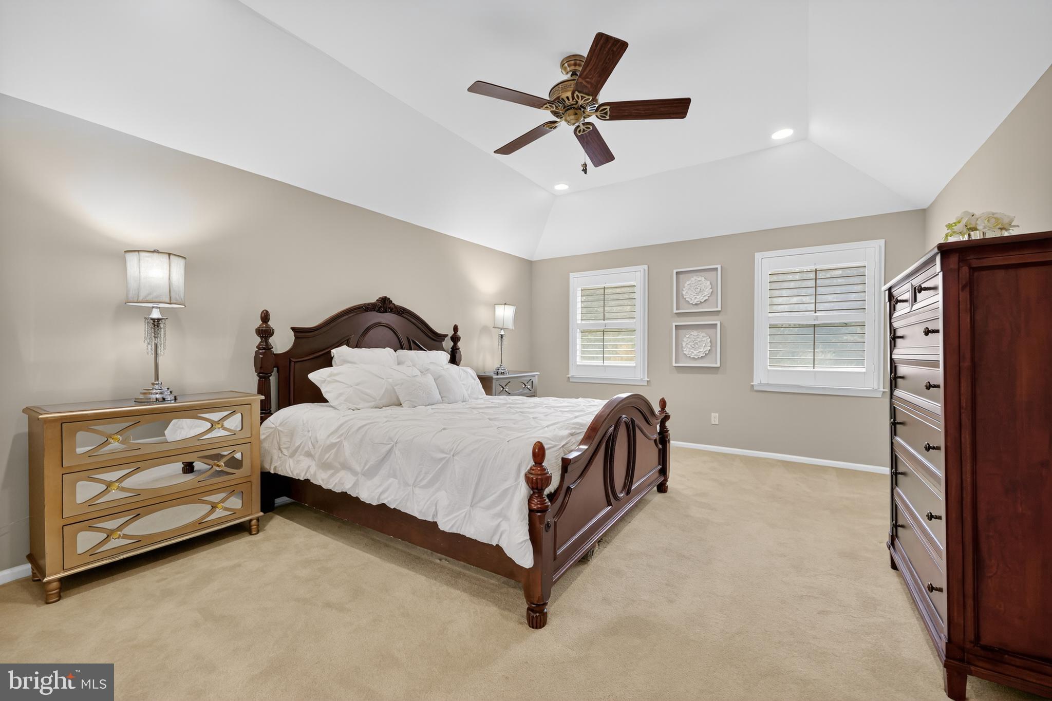 MOUNT EYRE MANOR - Residential