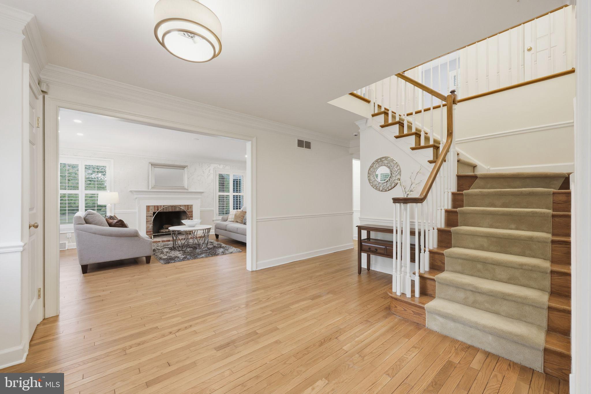 MOUNT EYRE MANOR - Residential