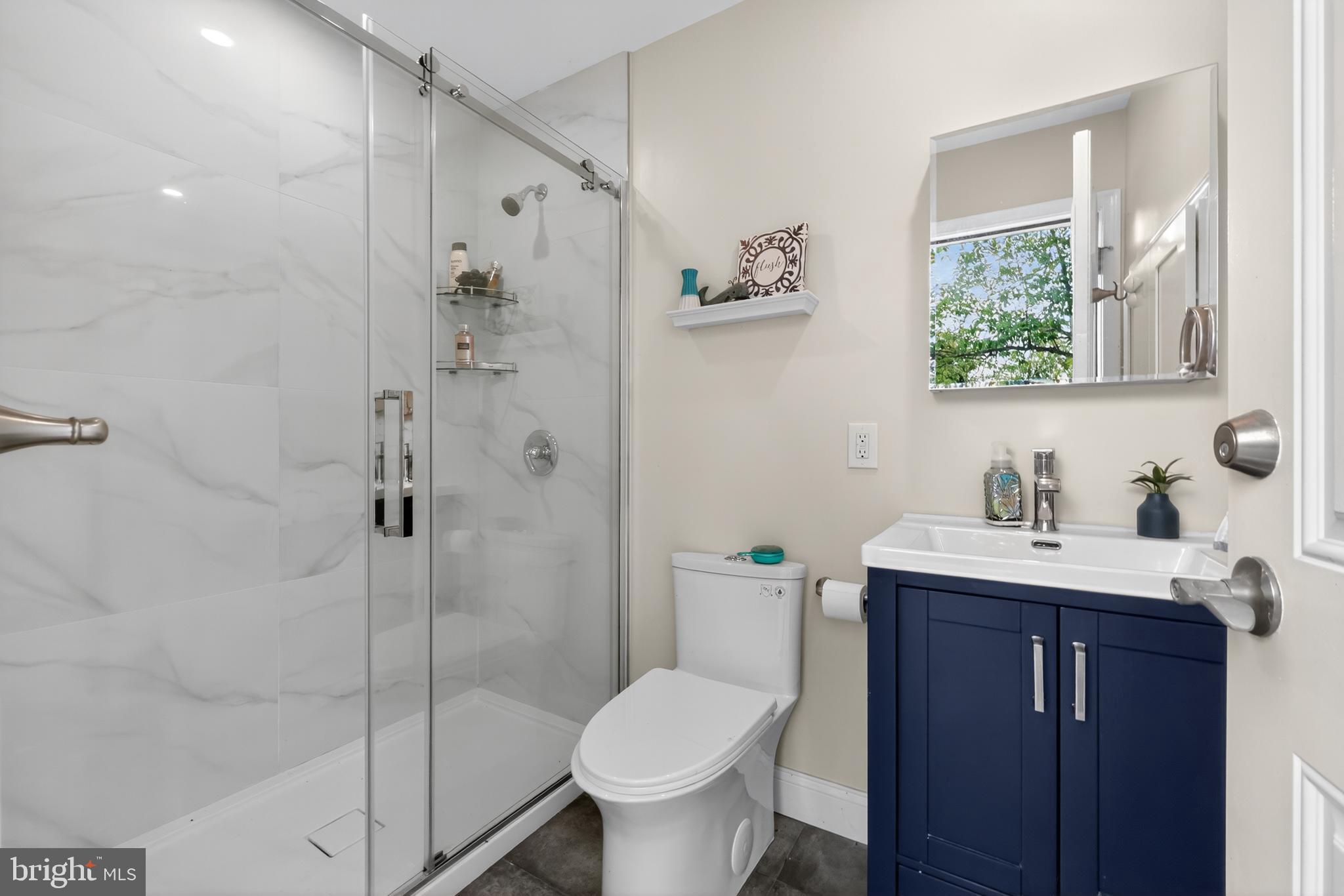 MOUNT EYRE MANOR - Residential