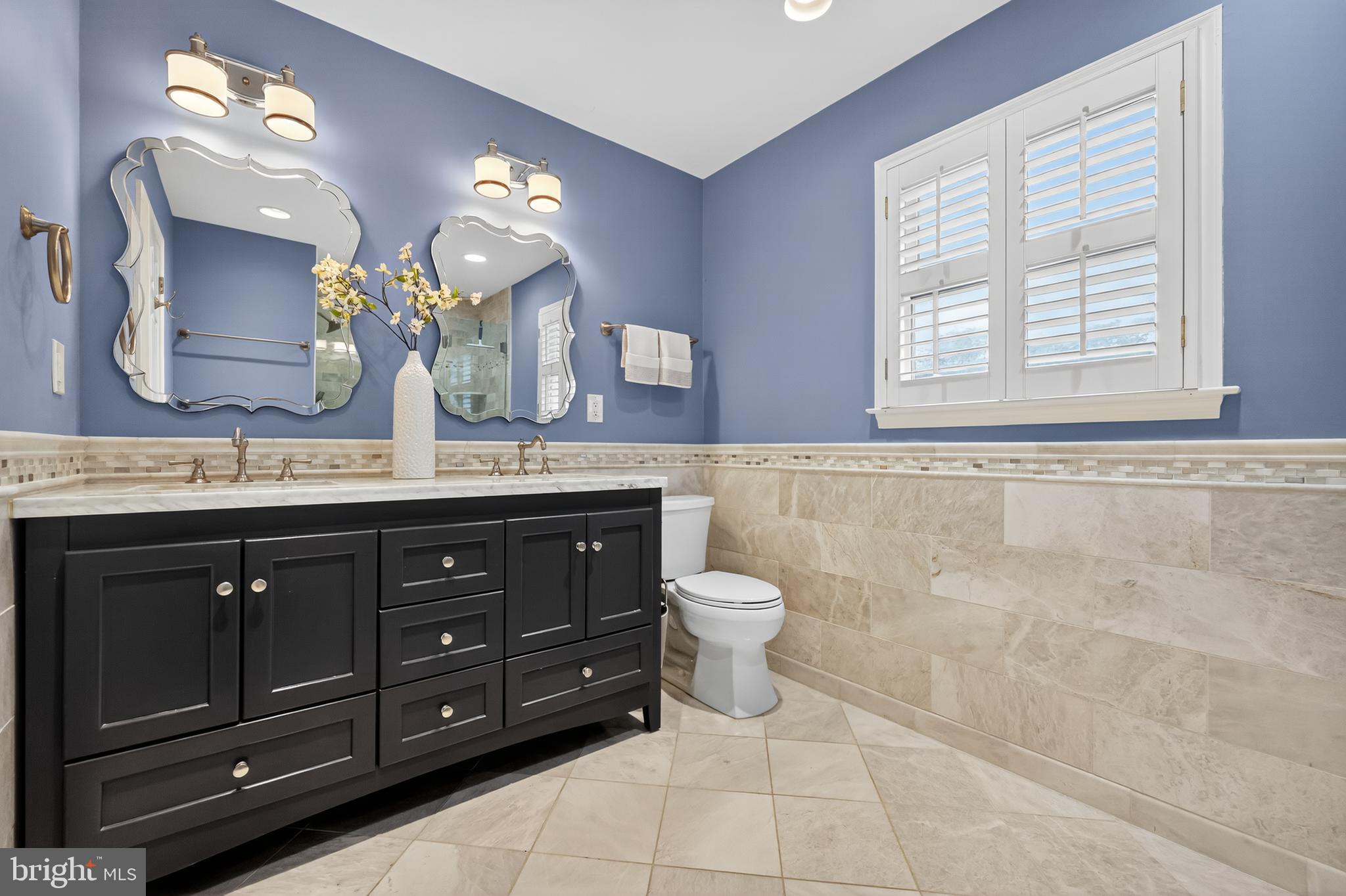 MOUNT EYRE MANOR - Residential