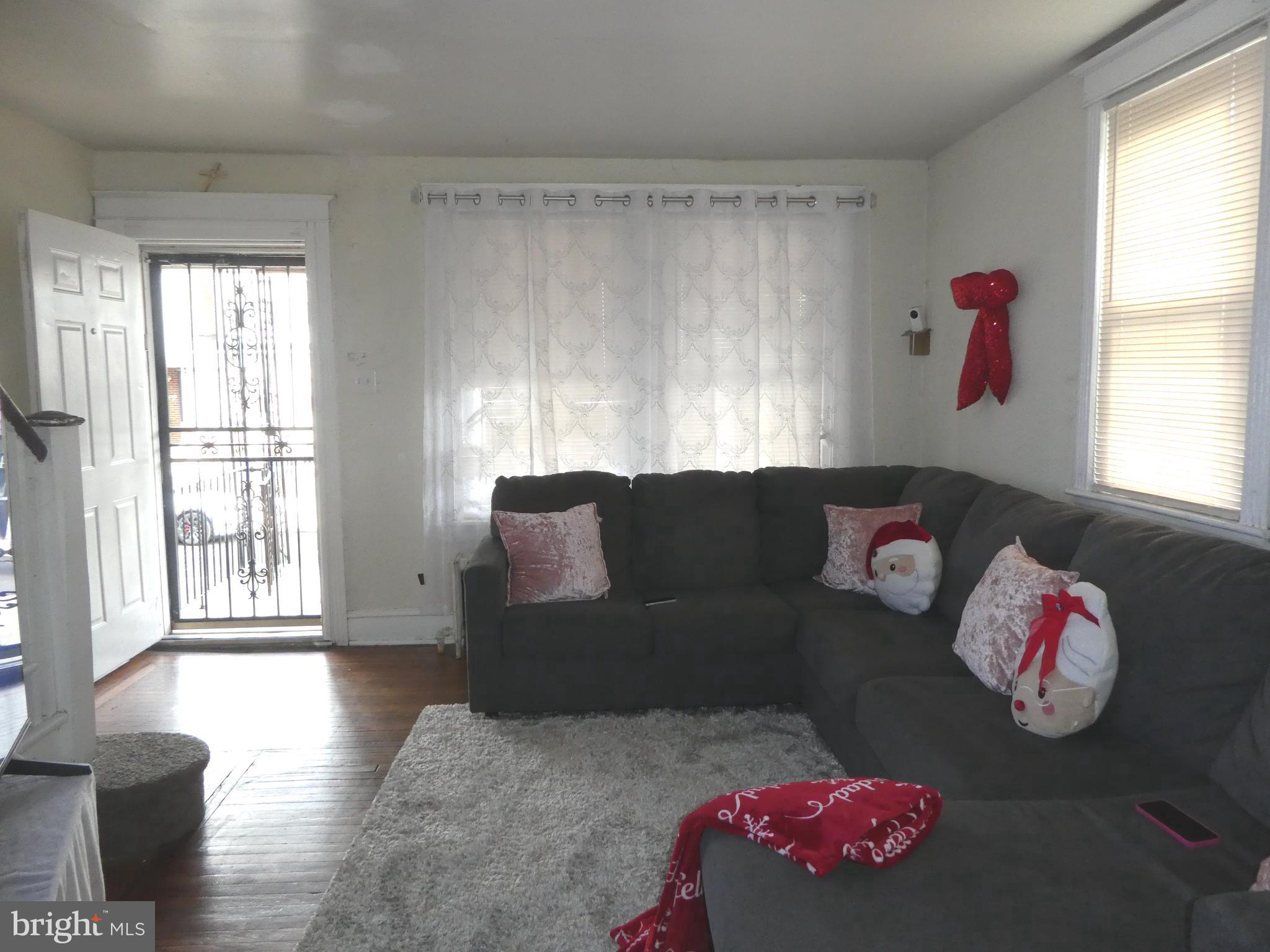 5432 N MARVINE STREET