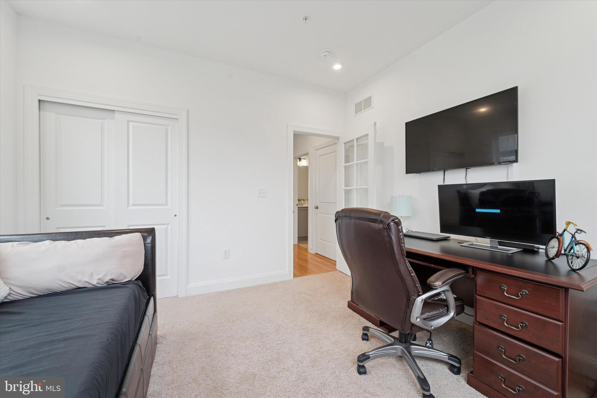 IRONWOOD - Residential