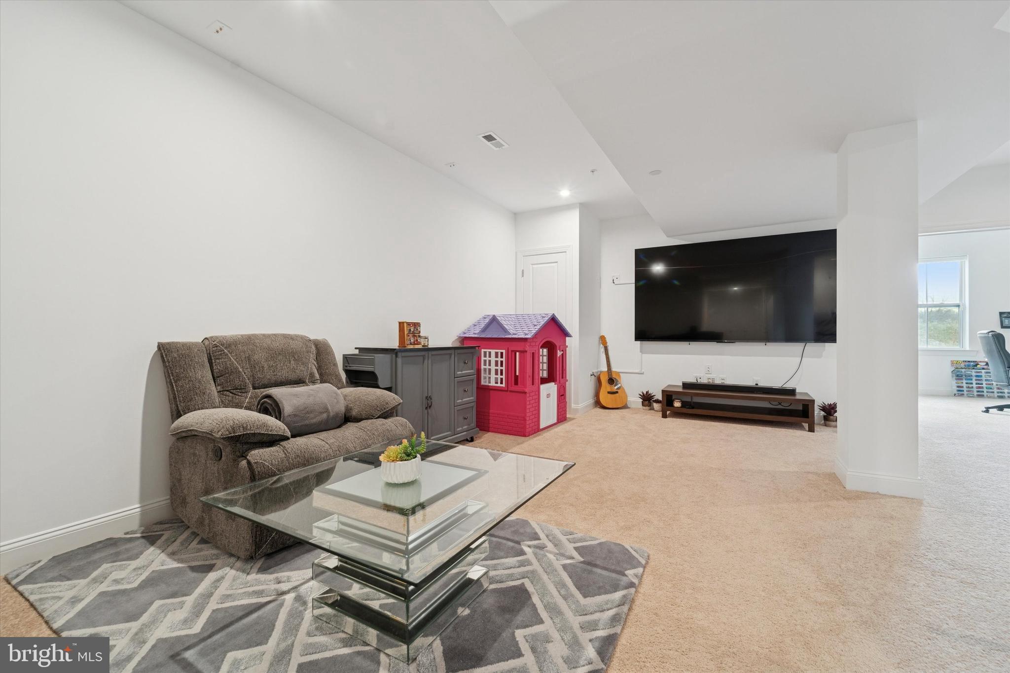 IRONWOOD - Residential