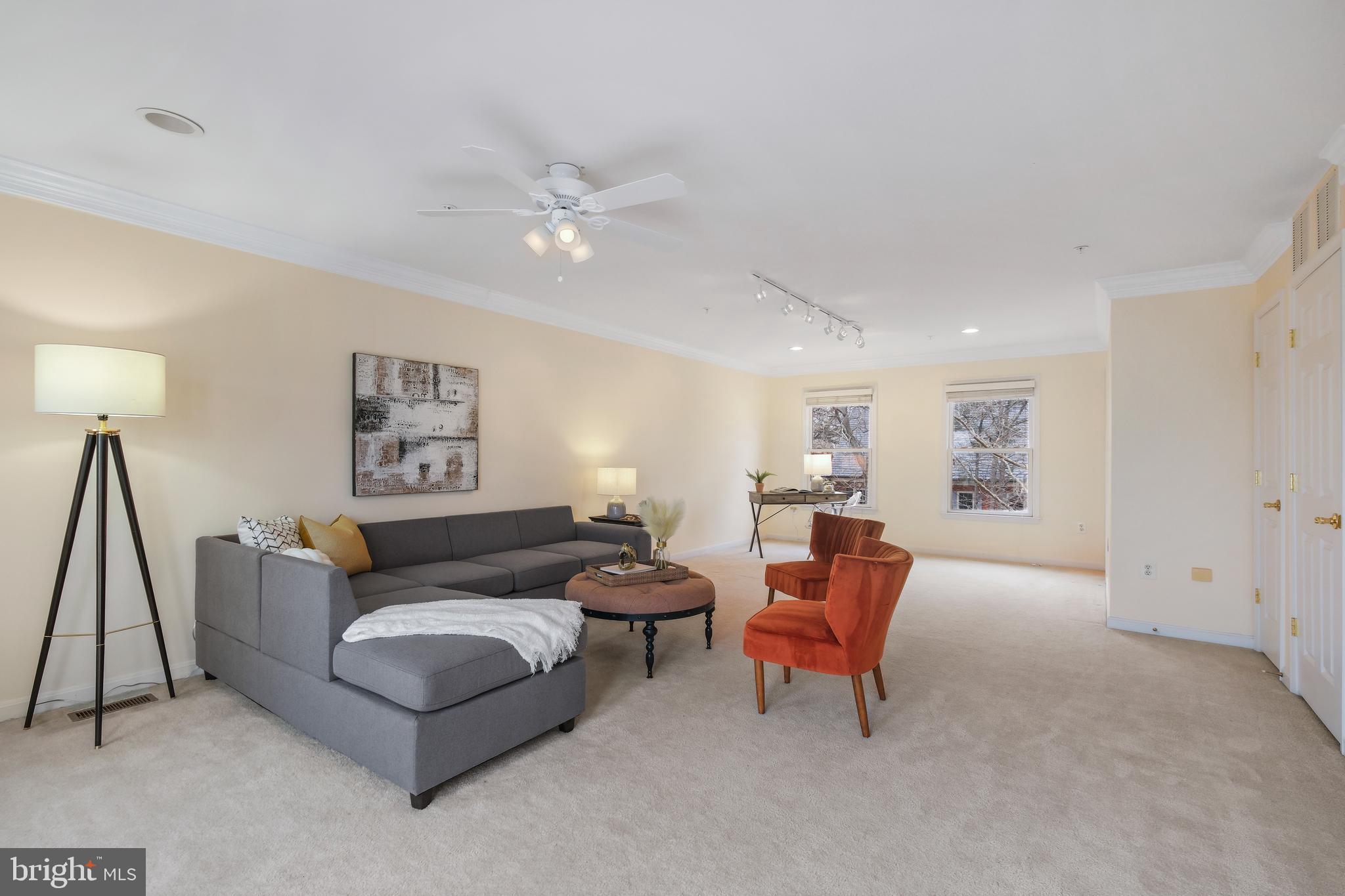 LAKELANDS - Residential