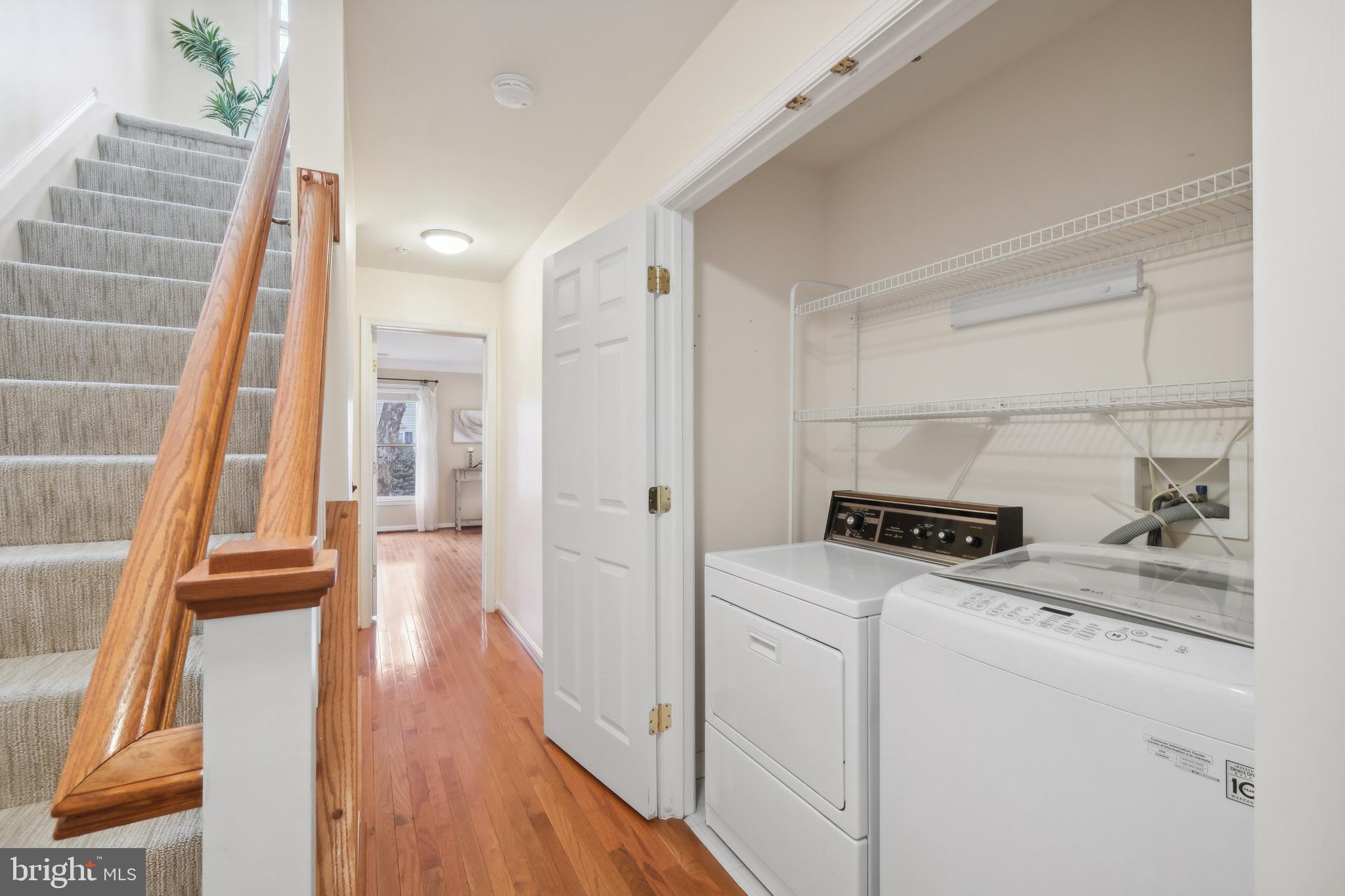 LAKELANDS - Residential