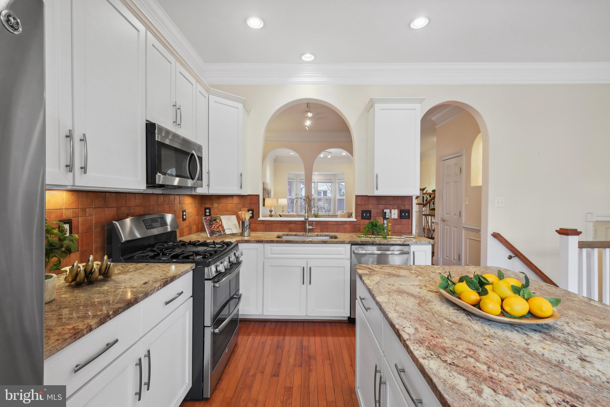 LAKELANDS - Residential