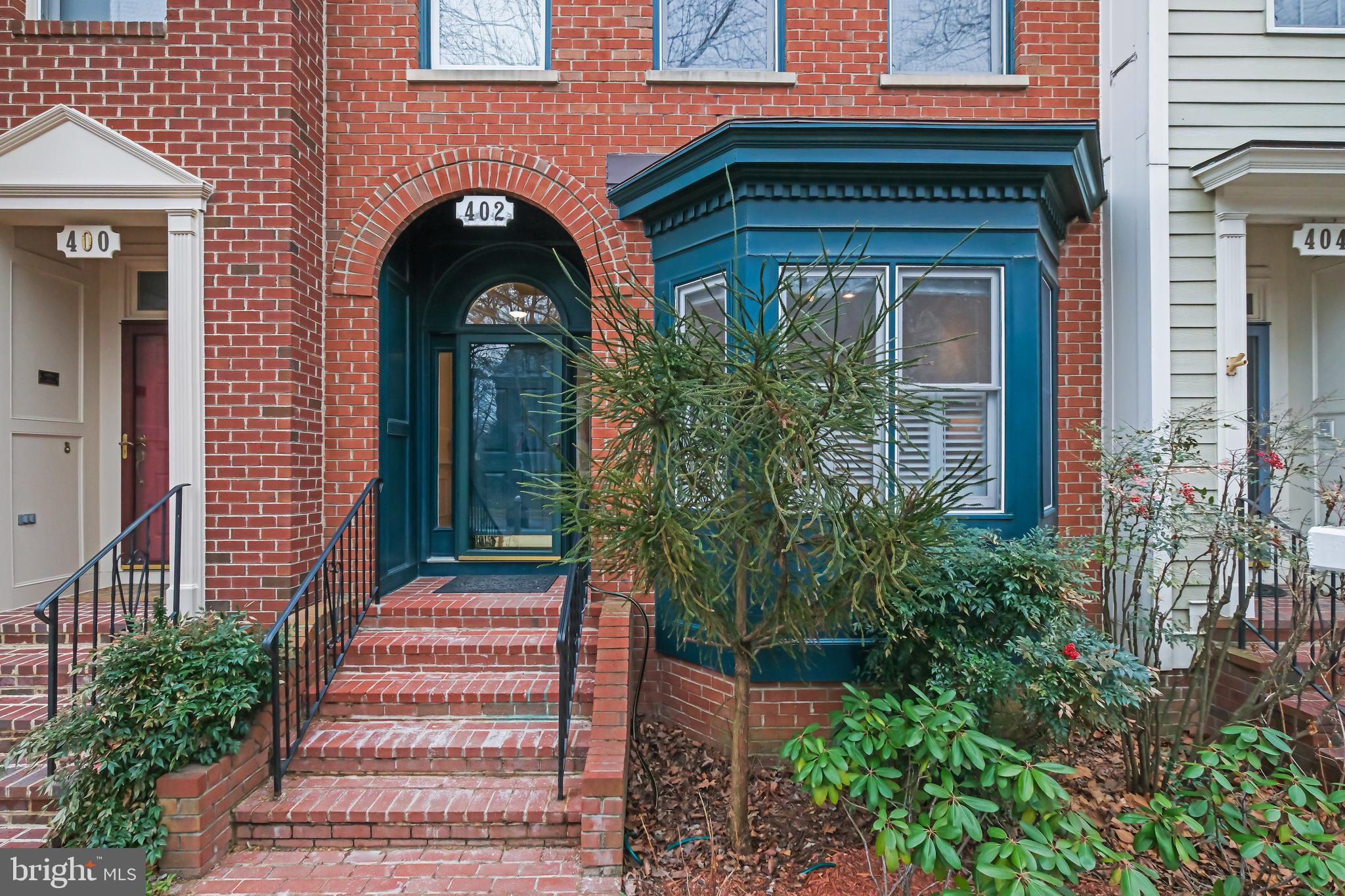 LAKELANDS - Residential