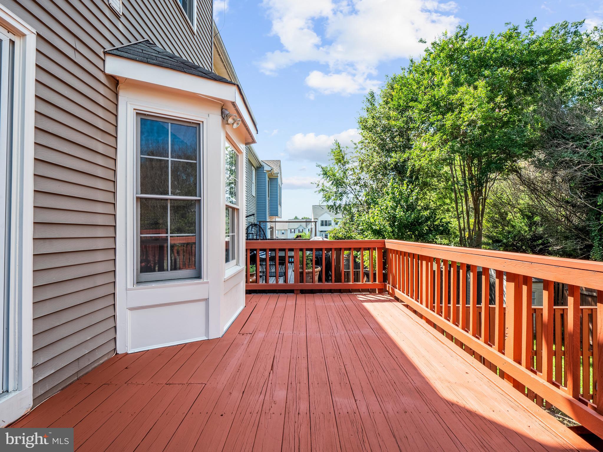 WAYSIDE VILLAGE - Residential