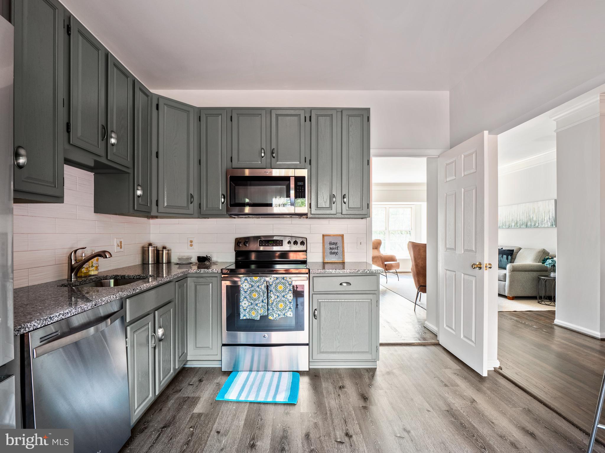 WAYSIDE VILLAGE - Residential