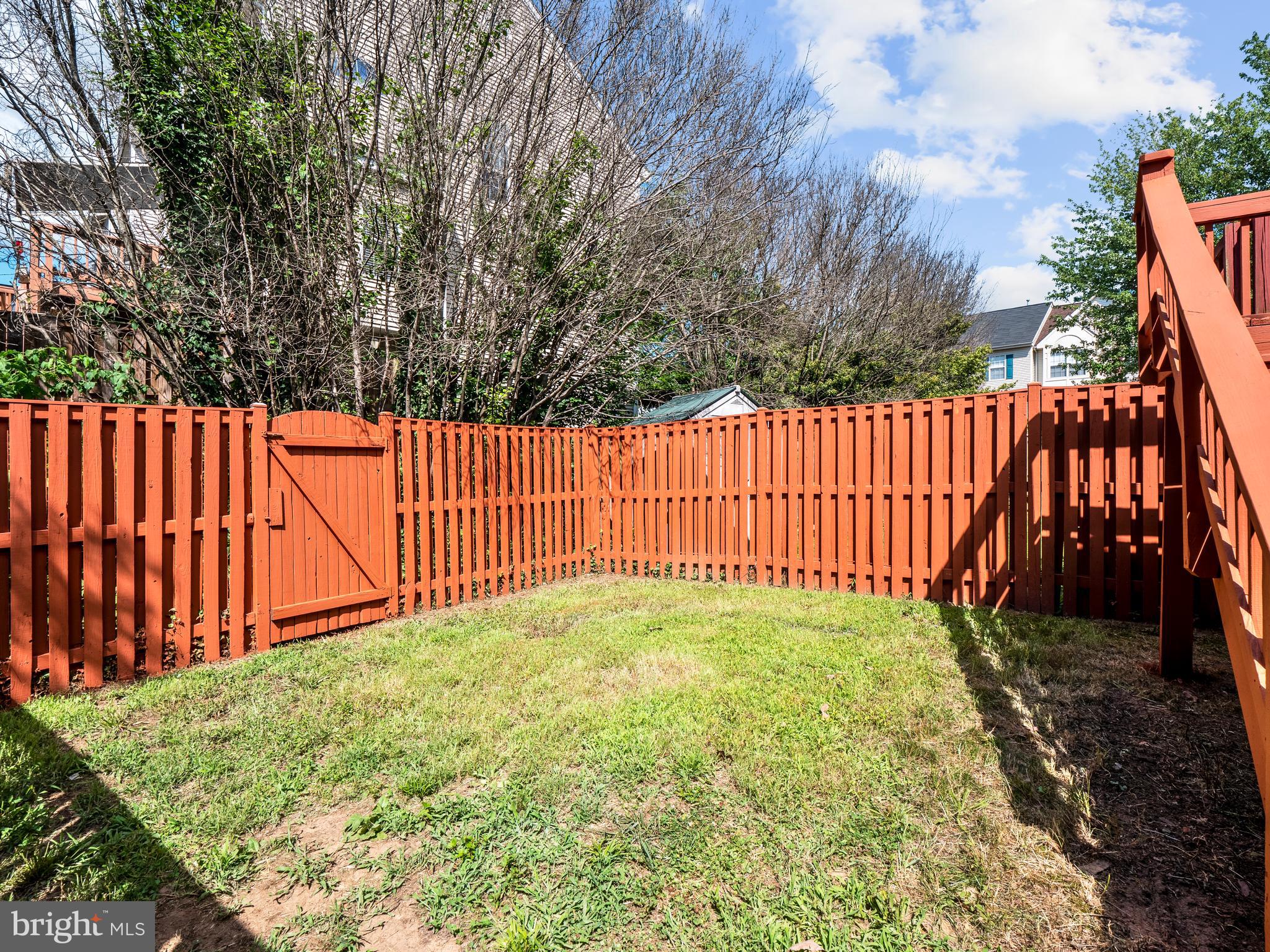 WAYSIDE VILLAGE - Residential