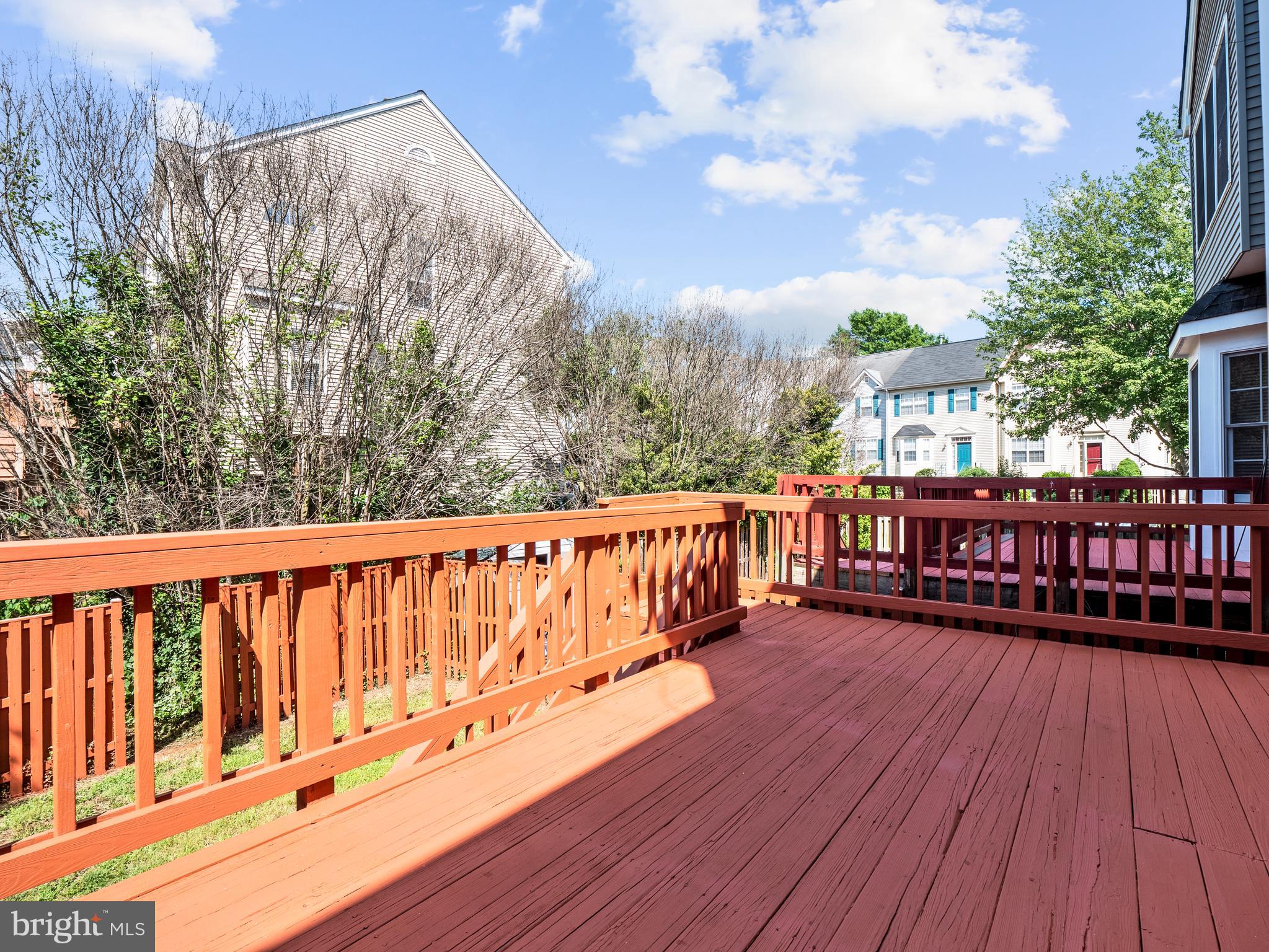 WAYSIDE VILLAGE - Residential