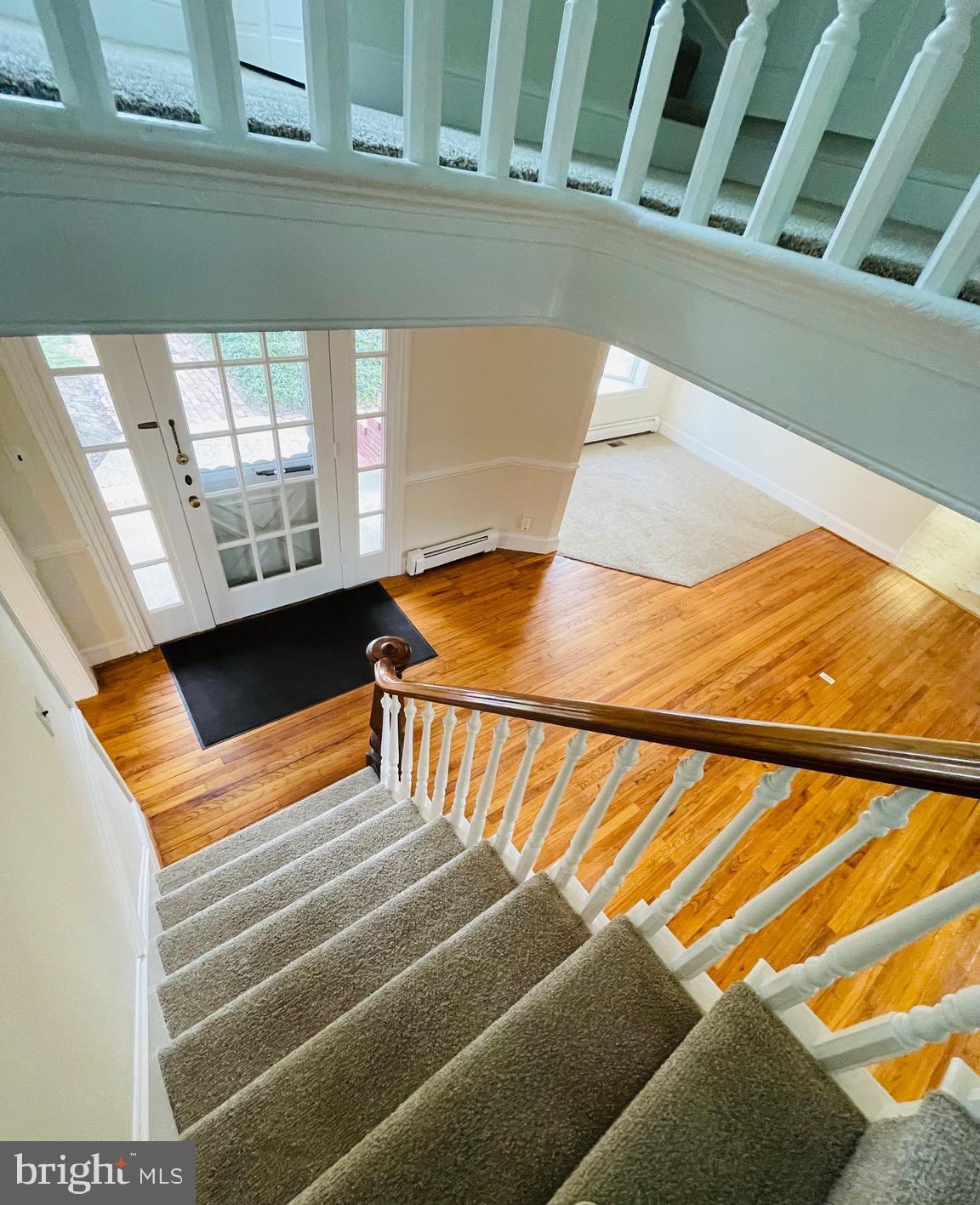 LENOLA - Residential Lease