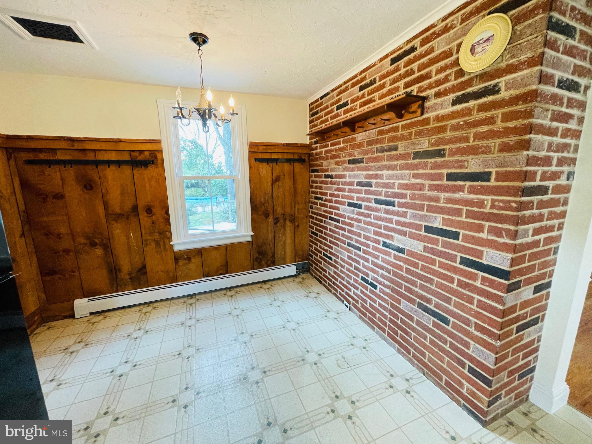 LENOLA - Residential Lease