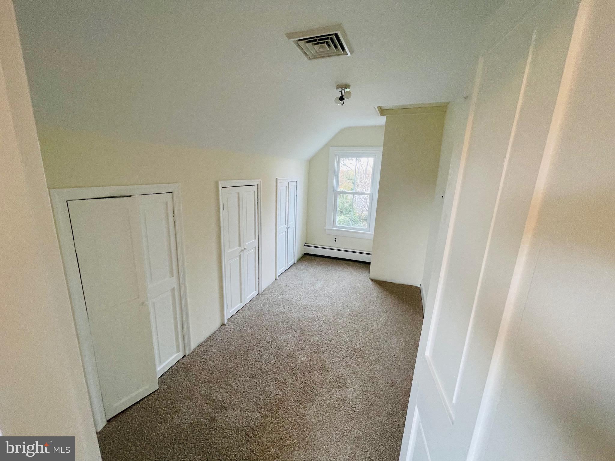 LENOLA - Residential Lease