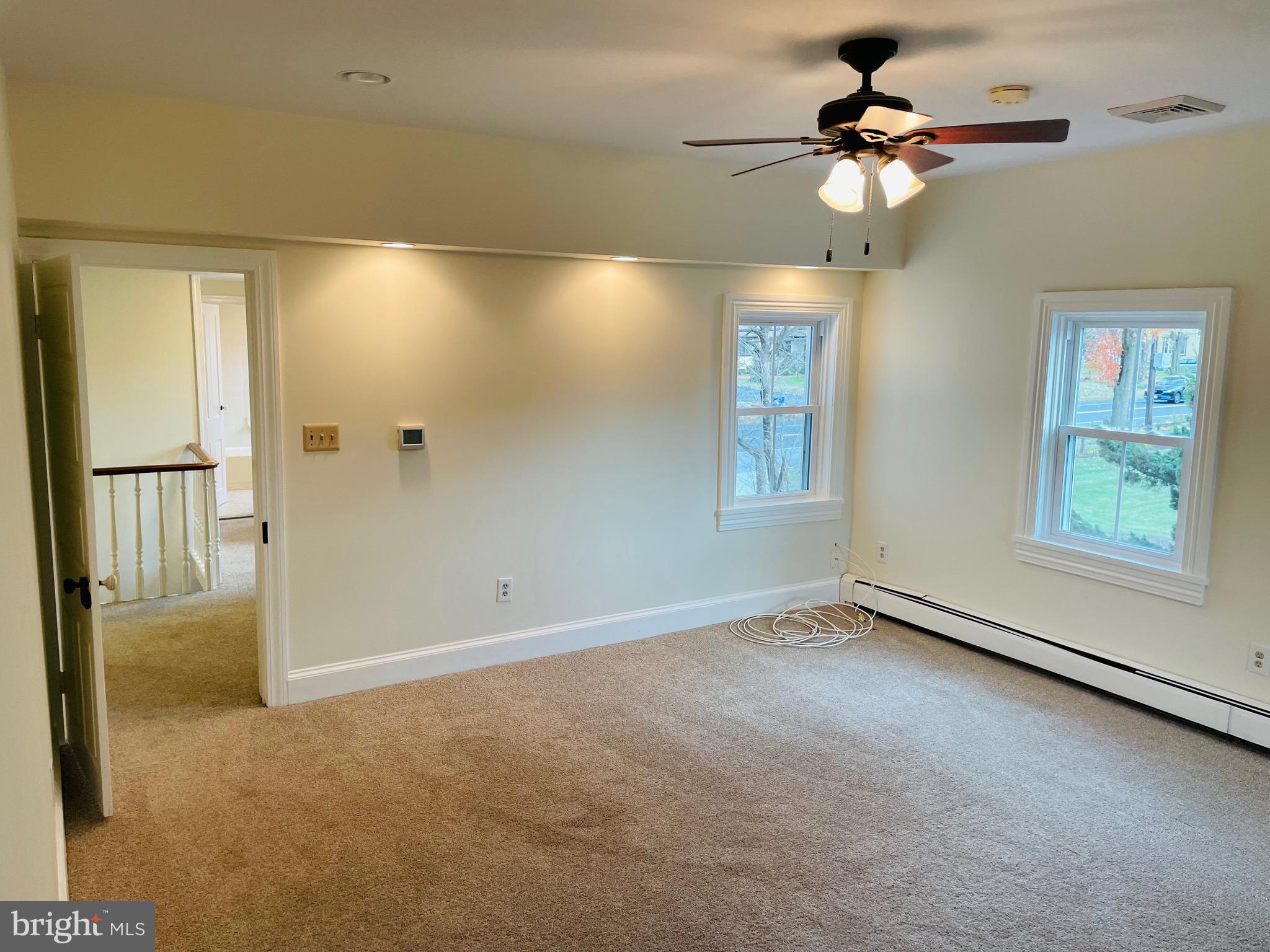 LENOLA - Residential Lease