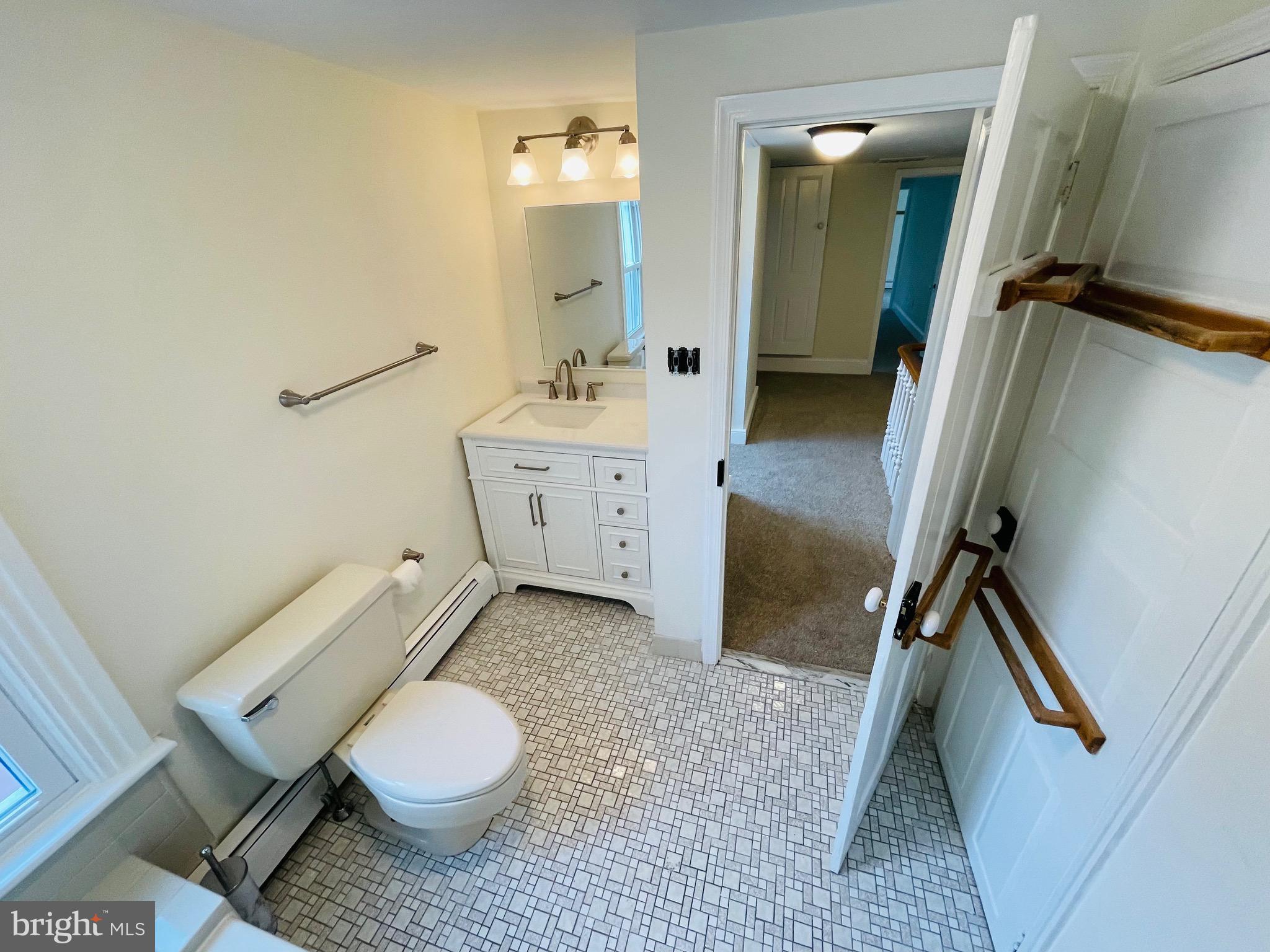 LENOLA - Residential Lease