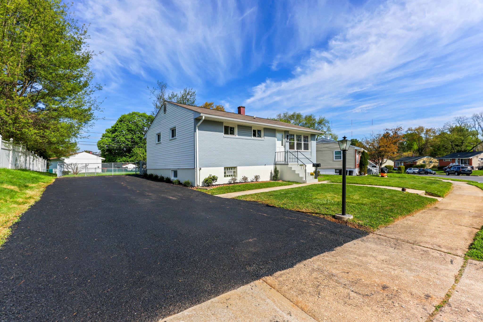 RANDALLWOOD - Residential