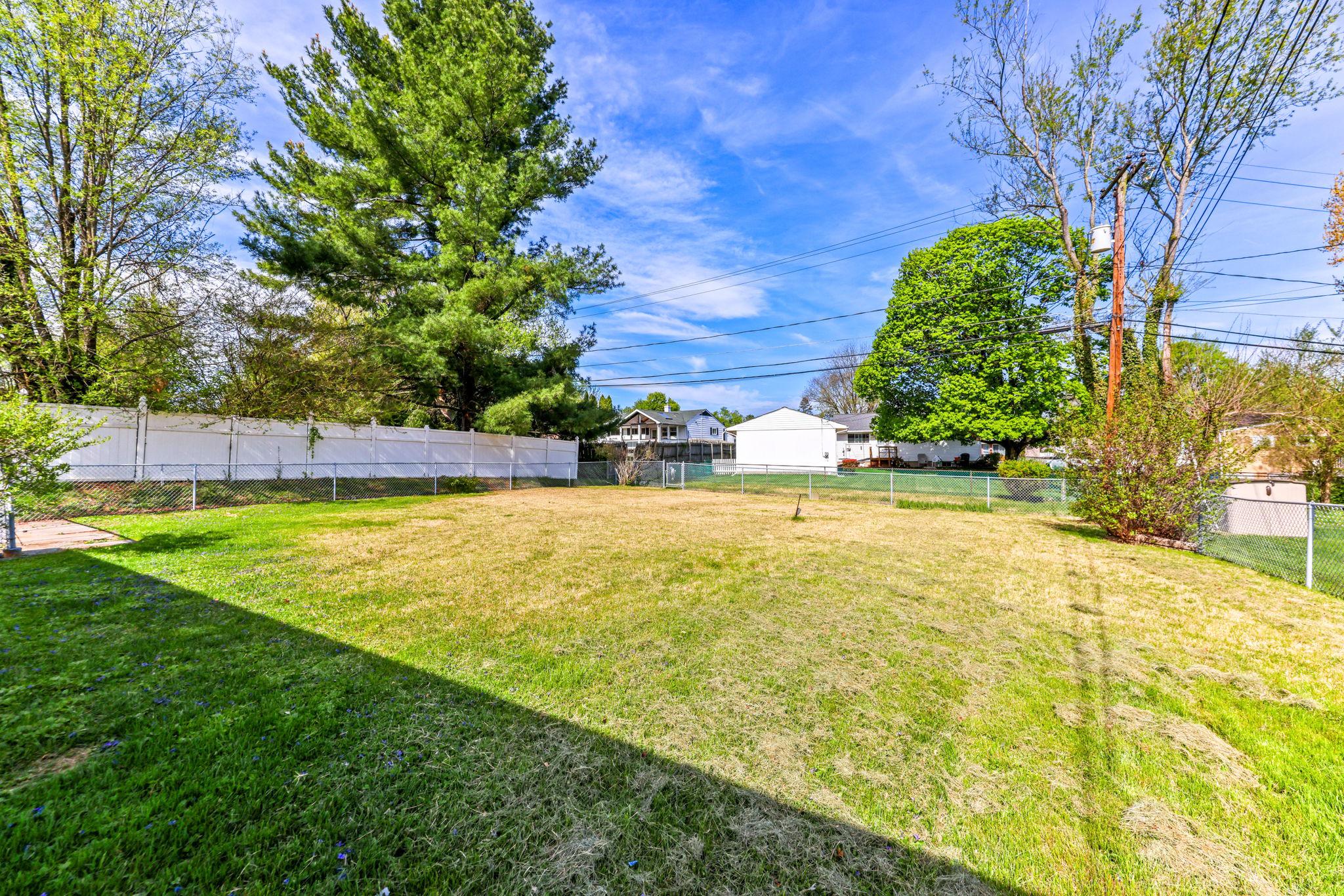 RANDALLWOOD - Residential