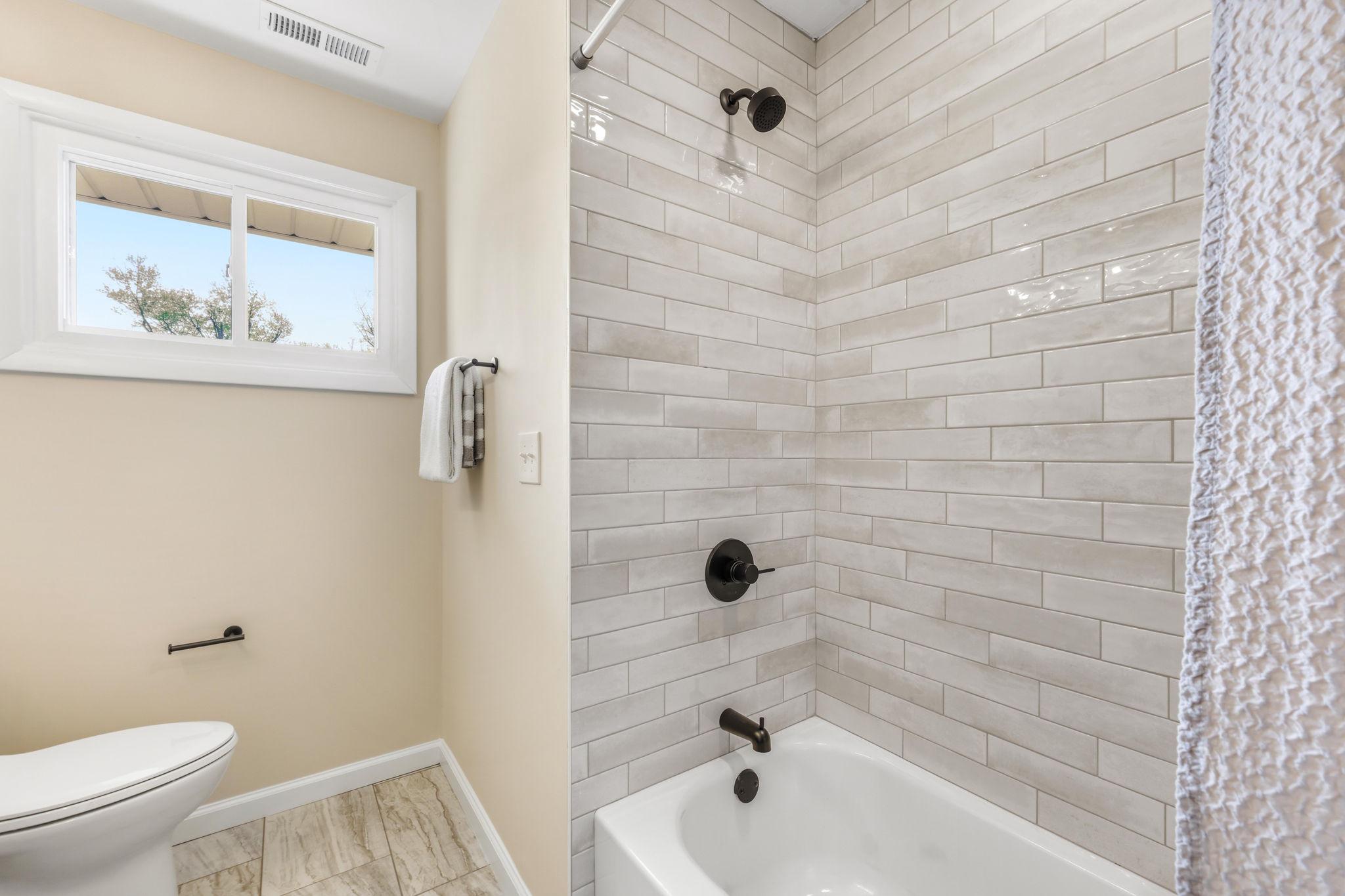 RANDALLWOOD - Residential