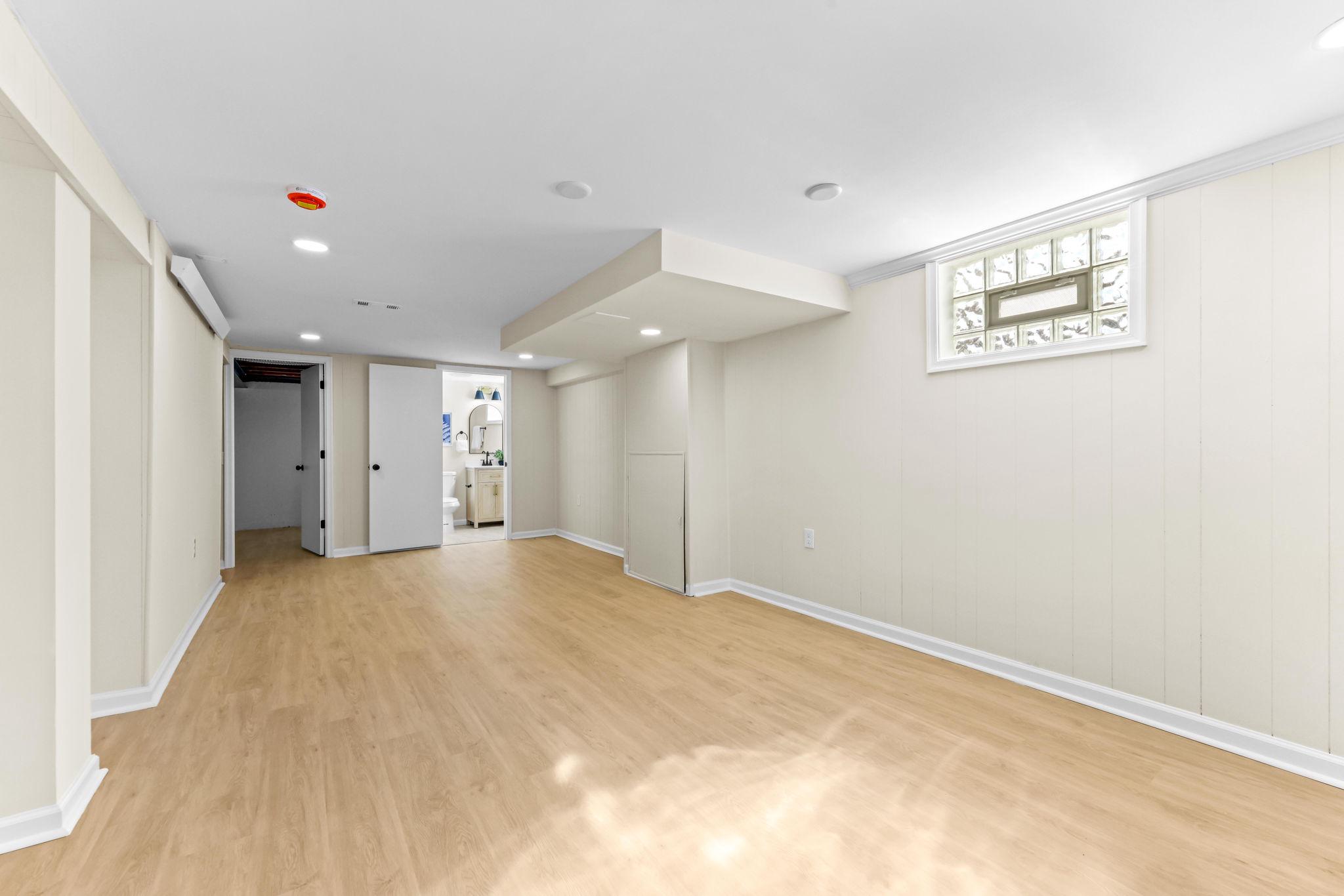 RANDALLWOOD - Residential