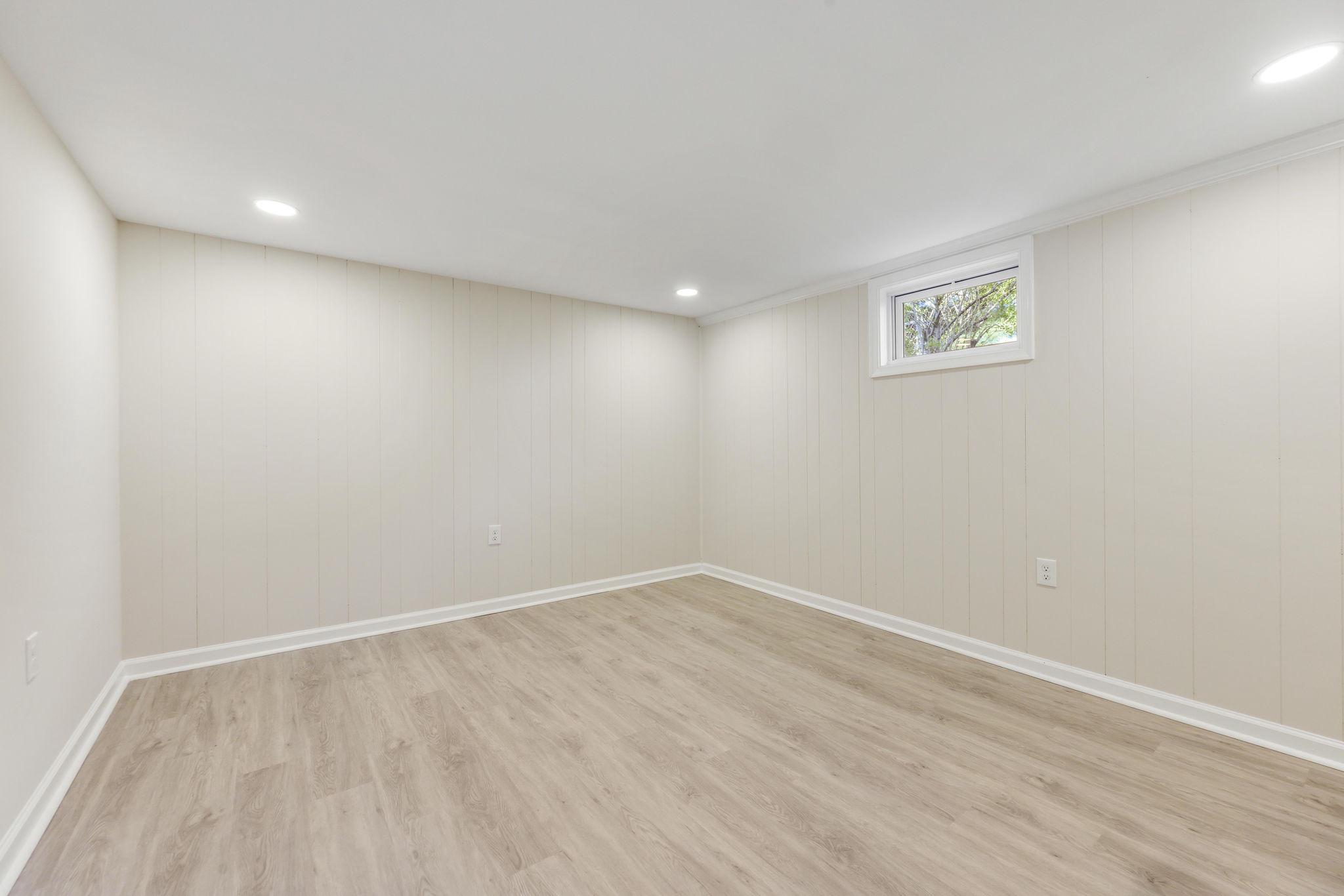 RANDALLWOOD - Residential