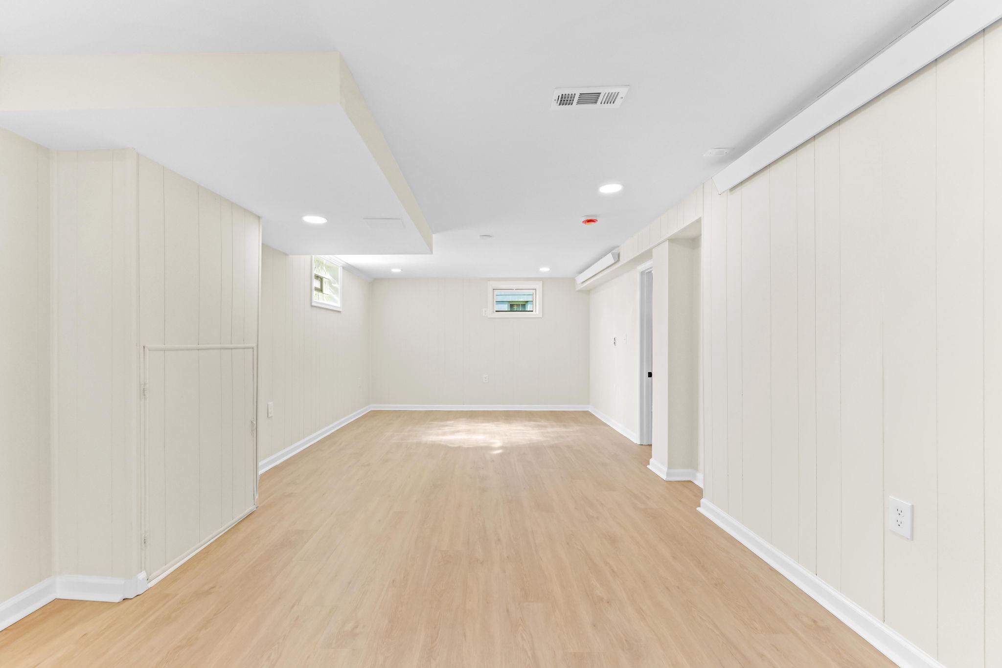 RANDALLWOOD - Residential