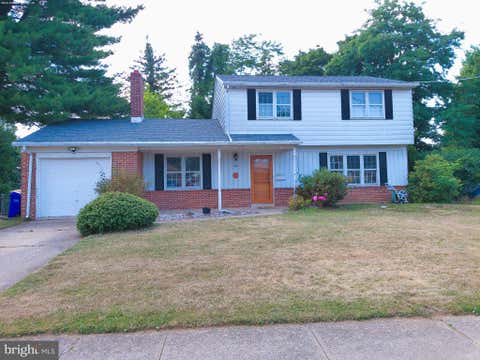 Homes For Sale - 206 Green Lane Drive Dr<br/> York County, CAMP HILL, PA 17011