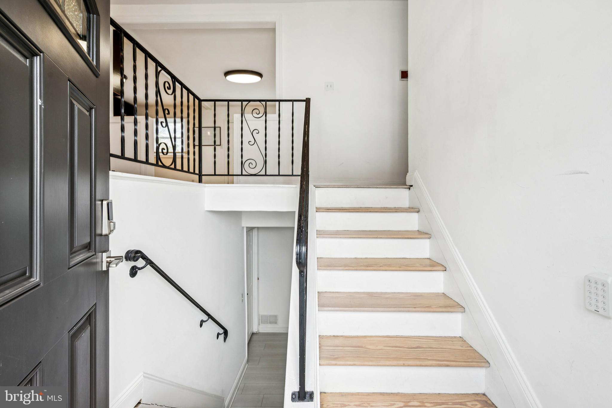 201 MANAHAWKIN TRAIL