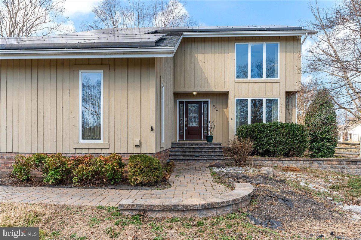 206 CONGRESSIONAL DRIVE