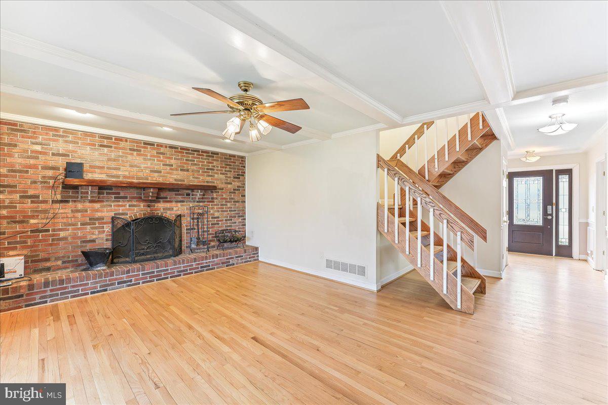 206 CONGRESSIONAL DRIVE