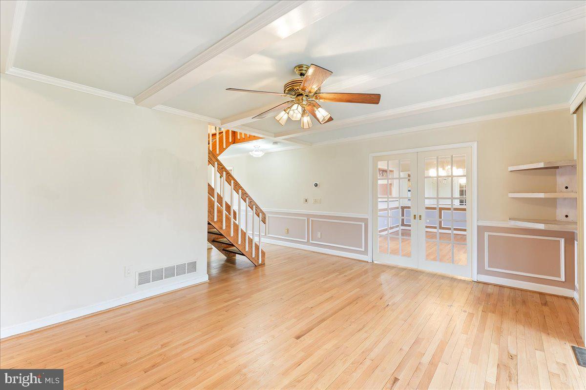 206 CONGRESSIONAL DRIVE