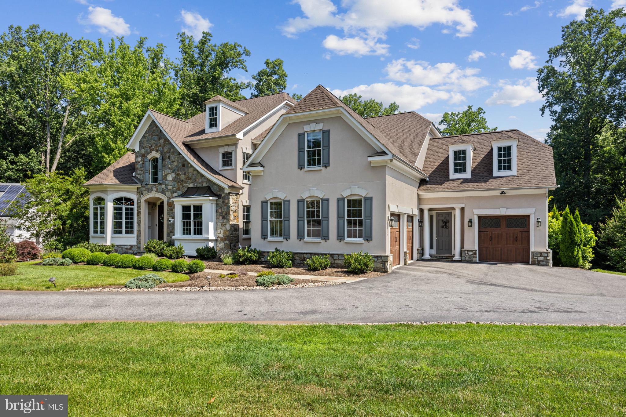 1614 ANNESLEY COURT