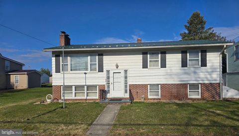 548 N FRANKLIN STREET CHAMBERSBURG PA 17201