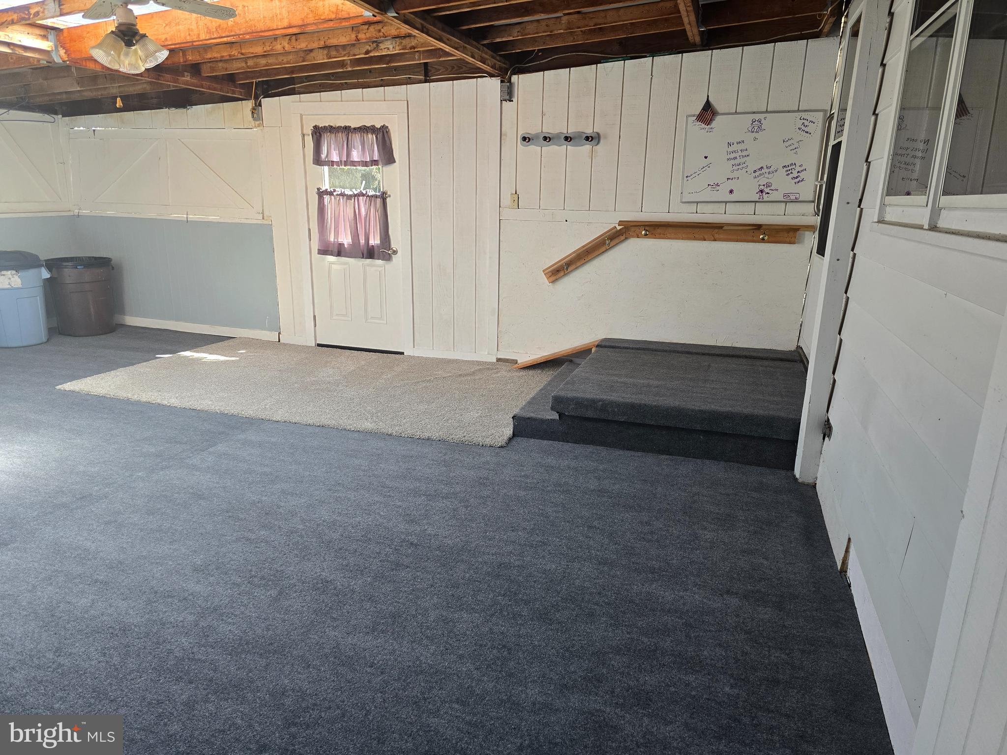 FRANKLIN SQUARE - Residential